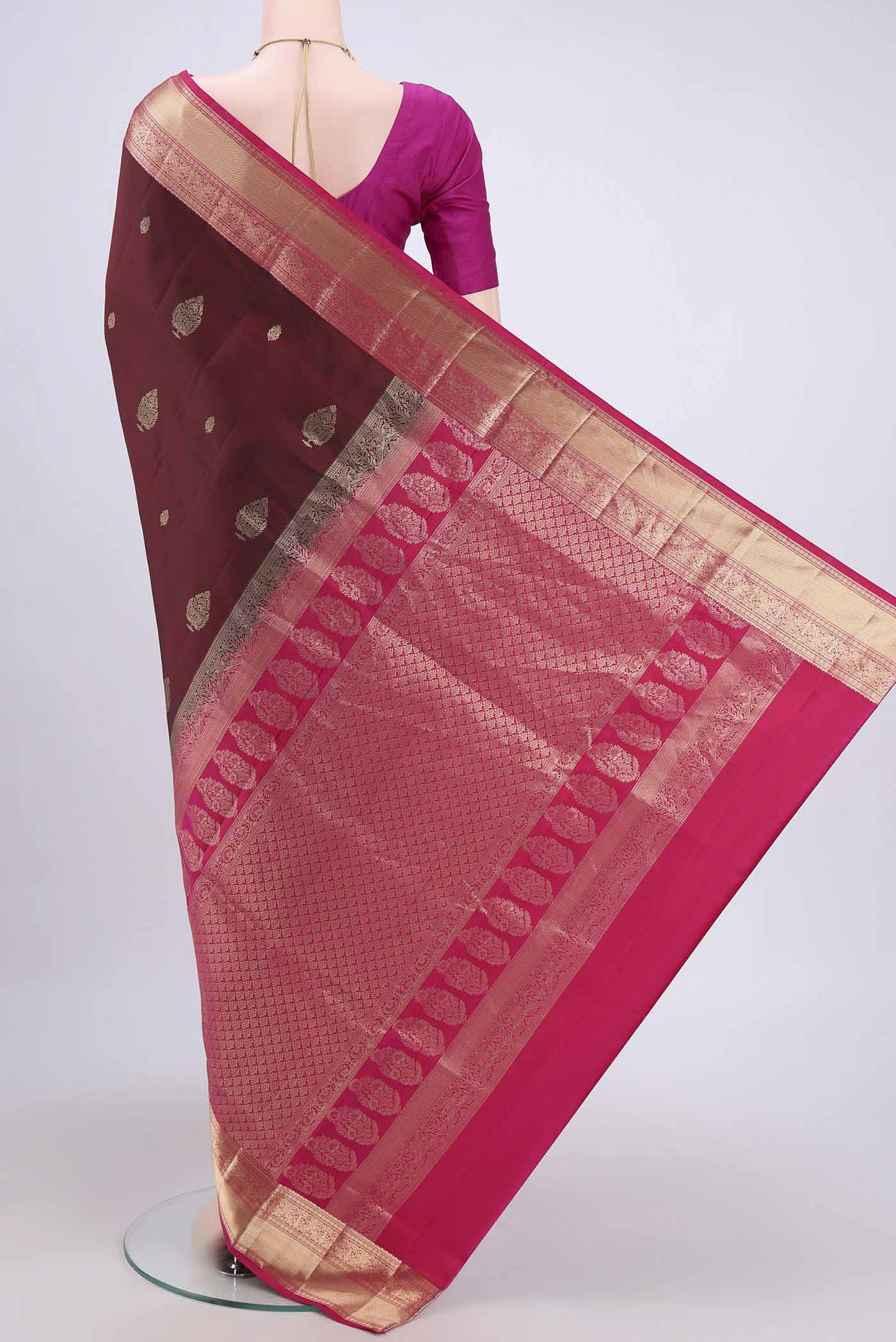 Maroon Soft Silk Saree - Image 3