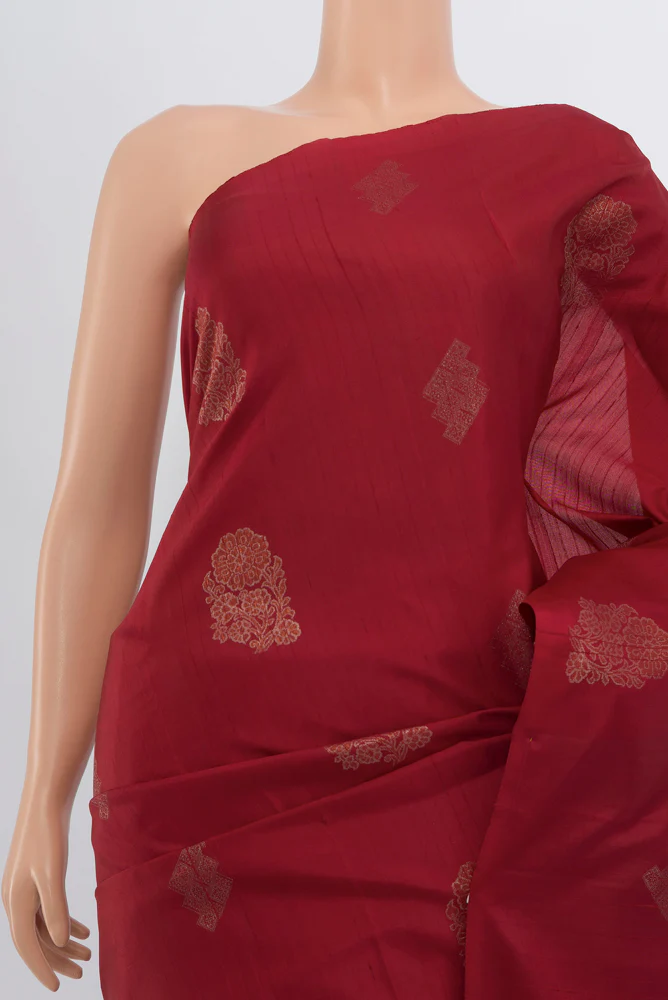 Maroon Soft Silk Saree - Image 2