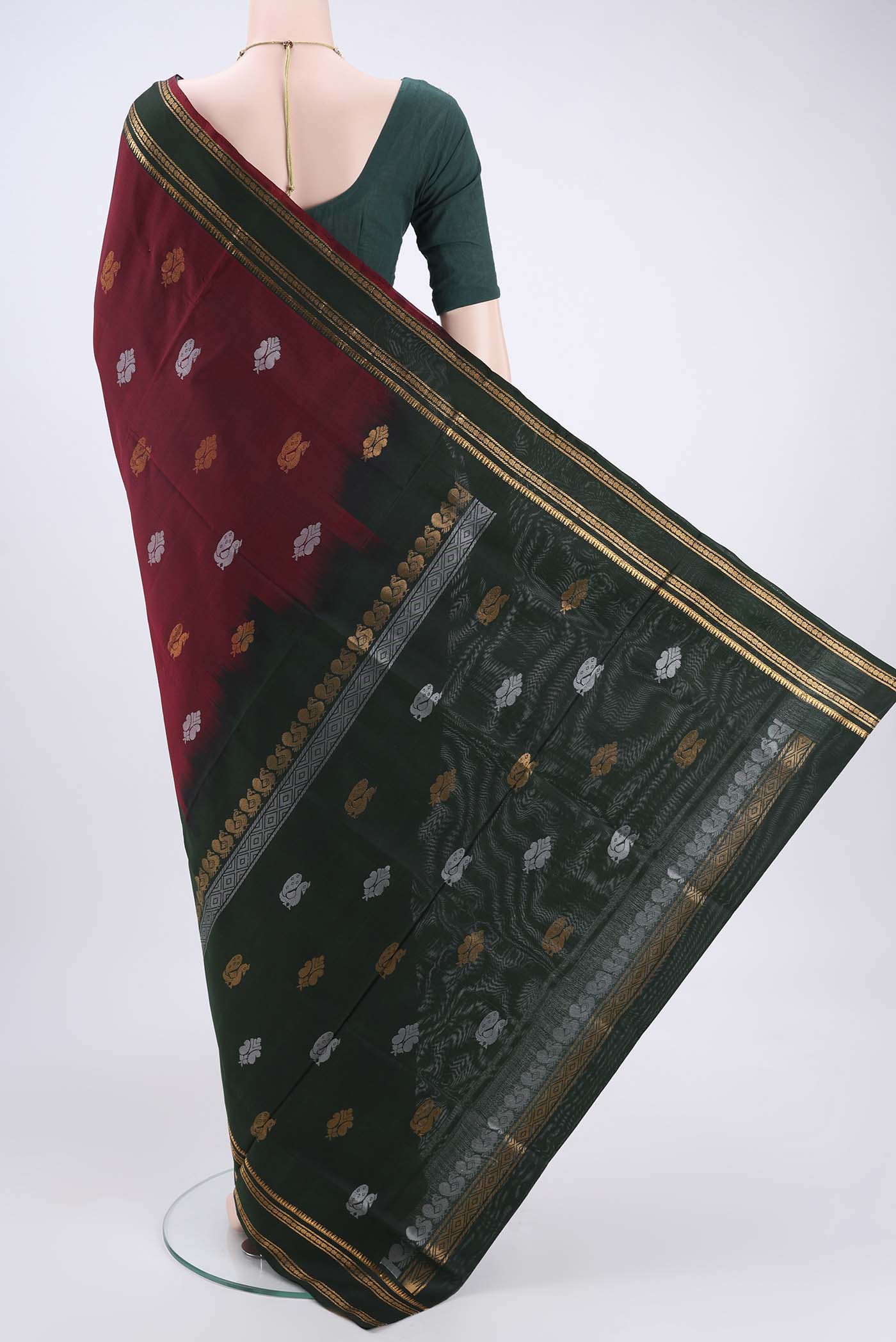 Maroon Uppada Silk Saree - Image 3
