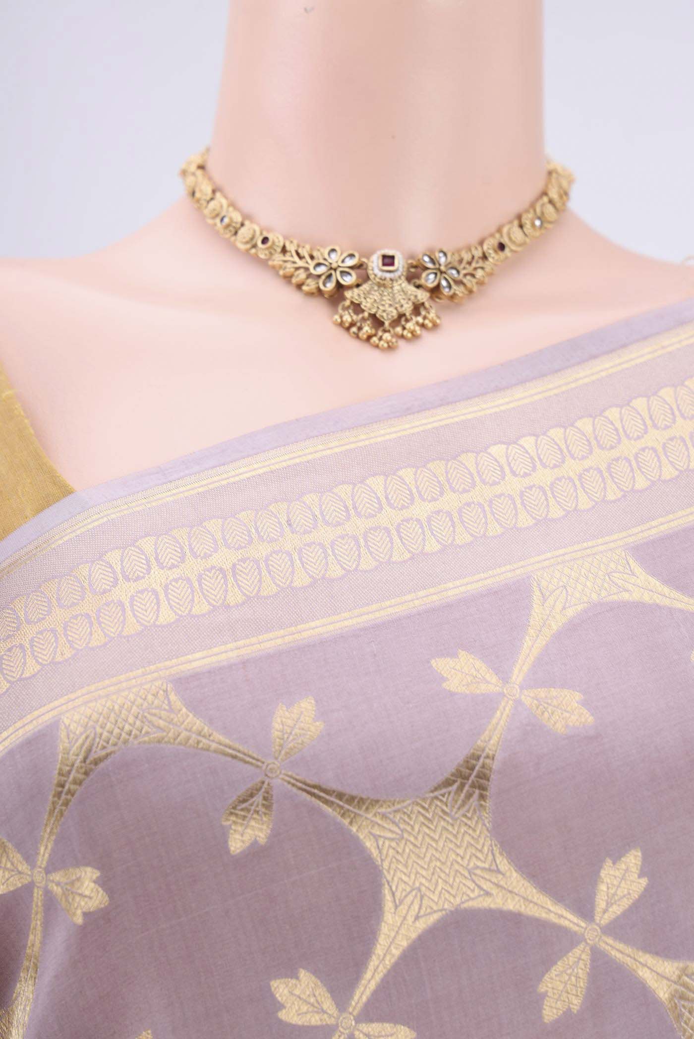 Lilac Banarasi Silk Saree - Image 2