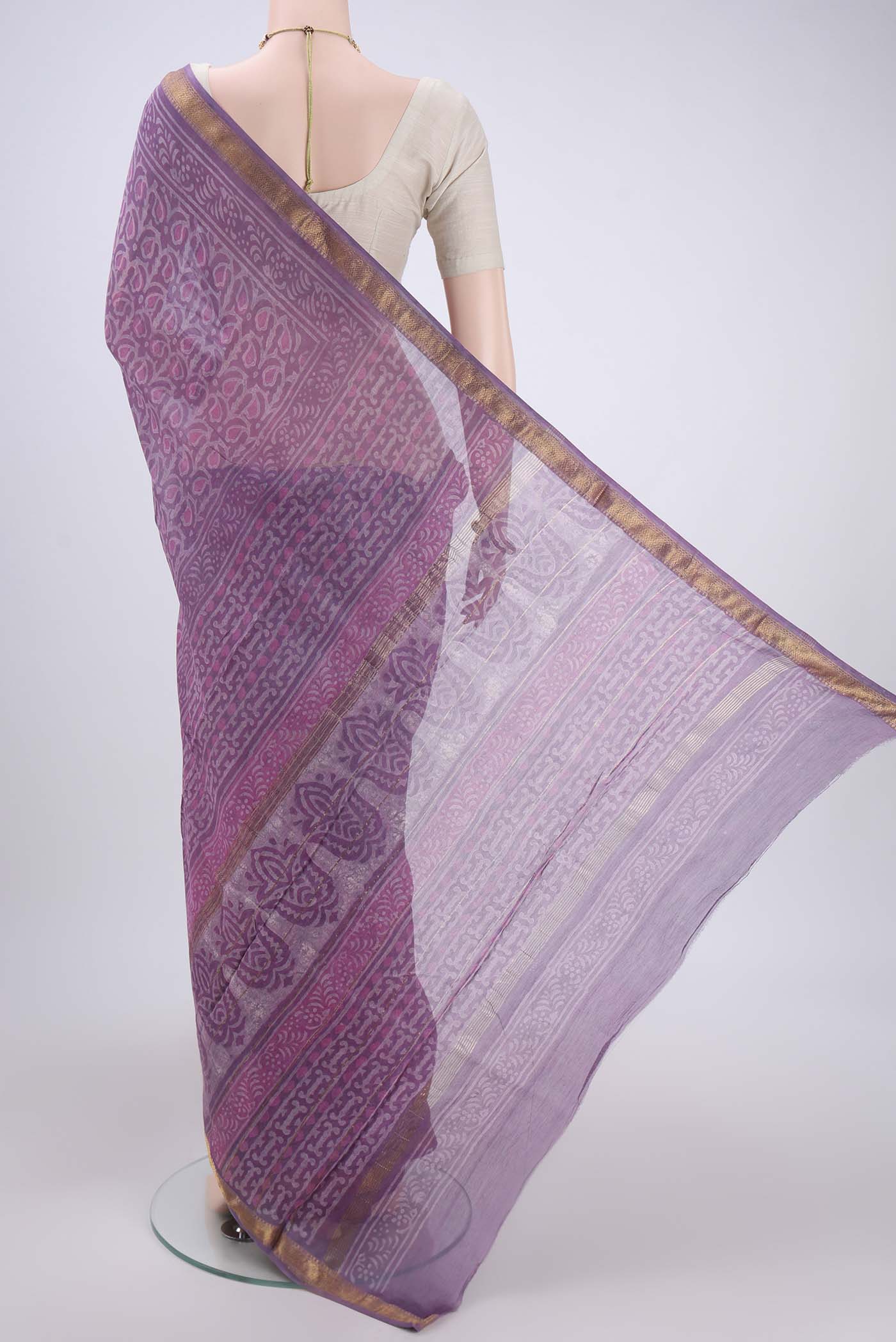 Lavender Maheshwari Silk Cotton Saree - Image 3