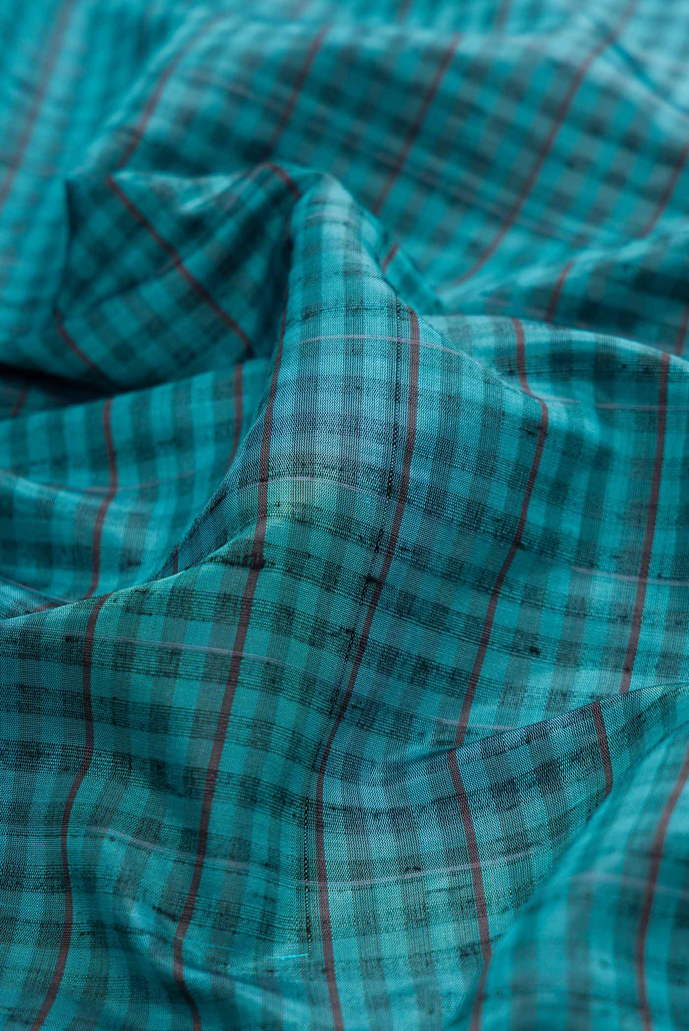 Maya Blue Dual Tone Soft Silk Saree - Image 2