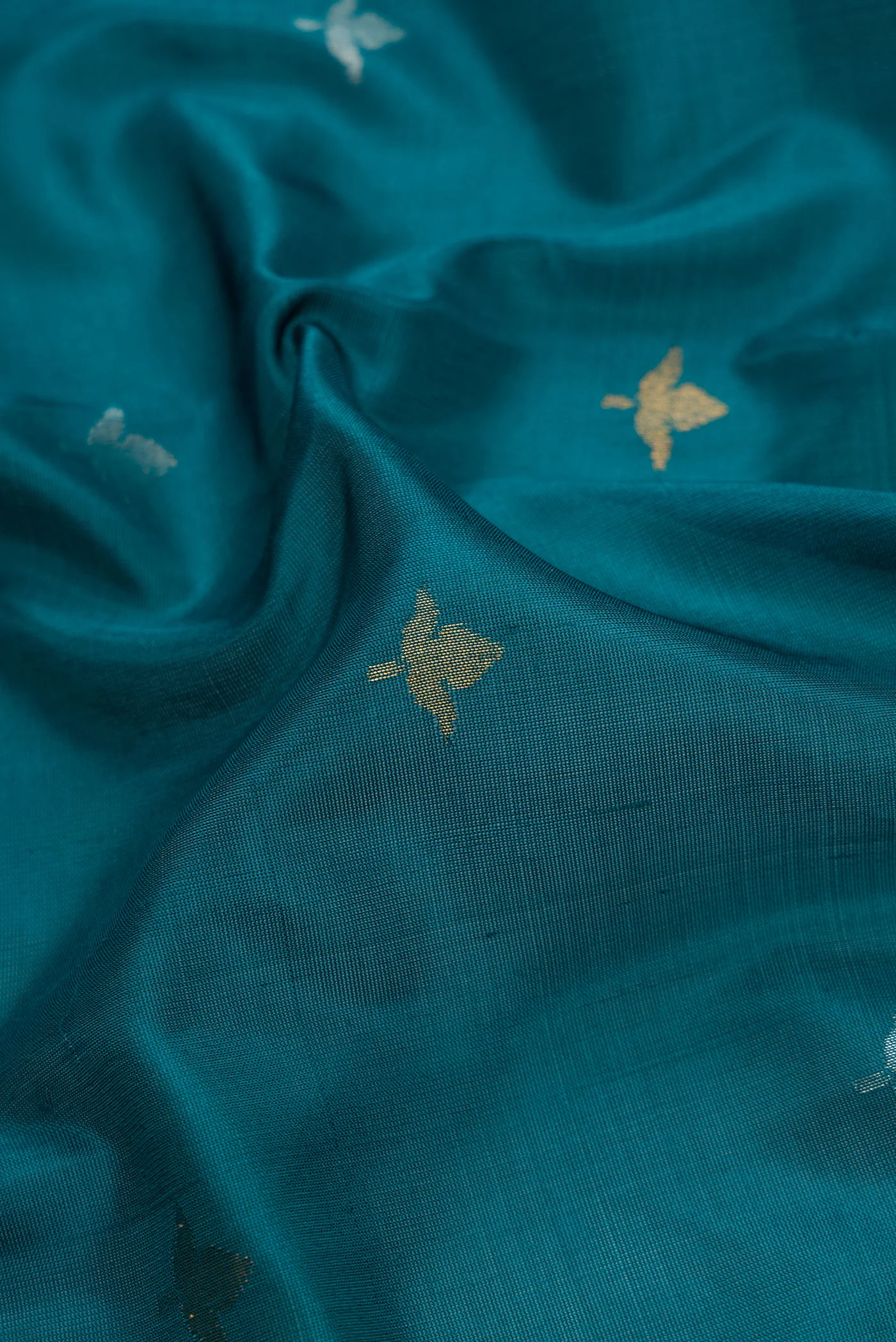 Maya Blue Uppada Silk Saree - Image 2