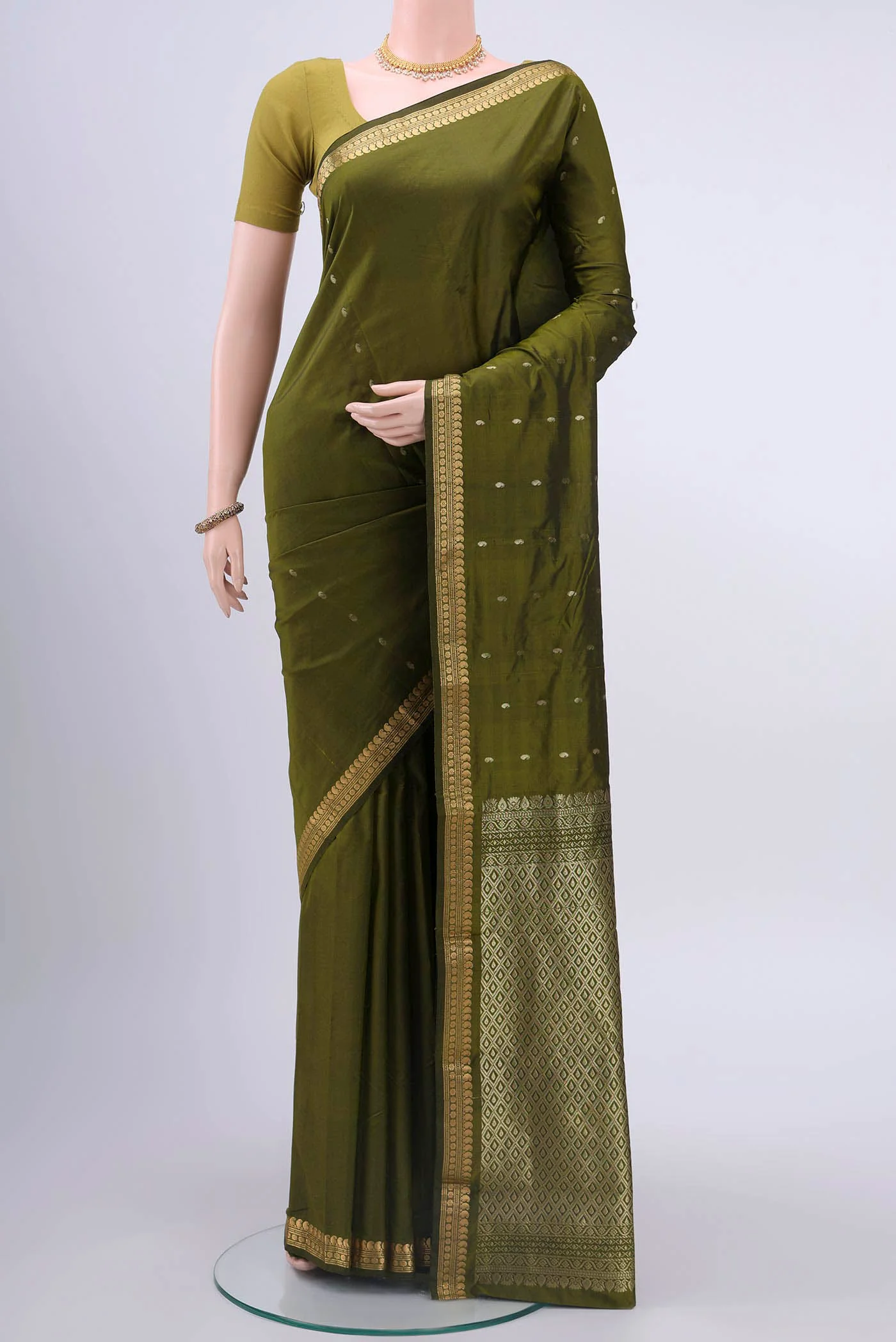 Mehandi Green Blended Bangalore Silk Saree