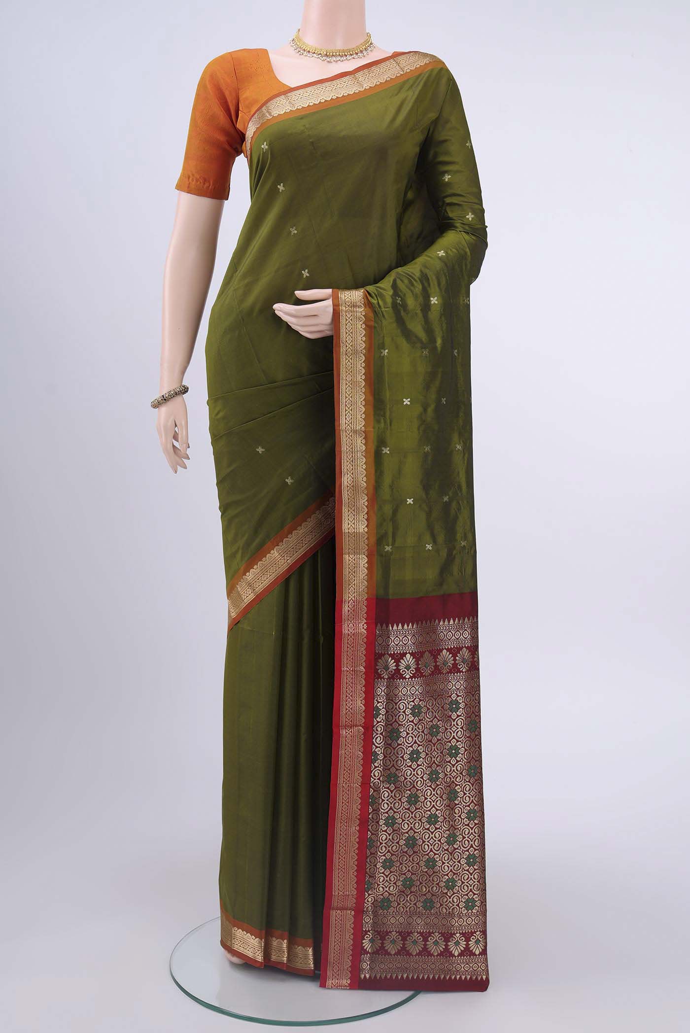 Mehandi Green Dual Tone Blended Bangalore Silk Saree