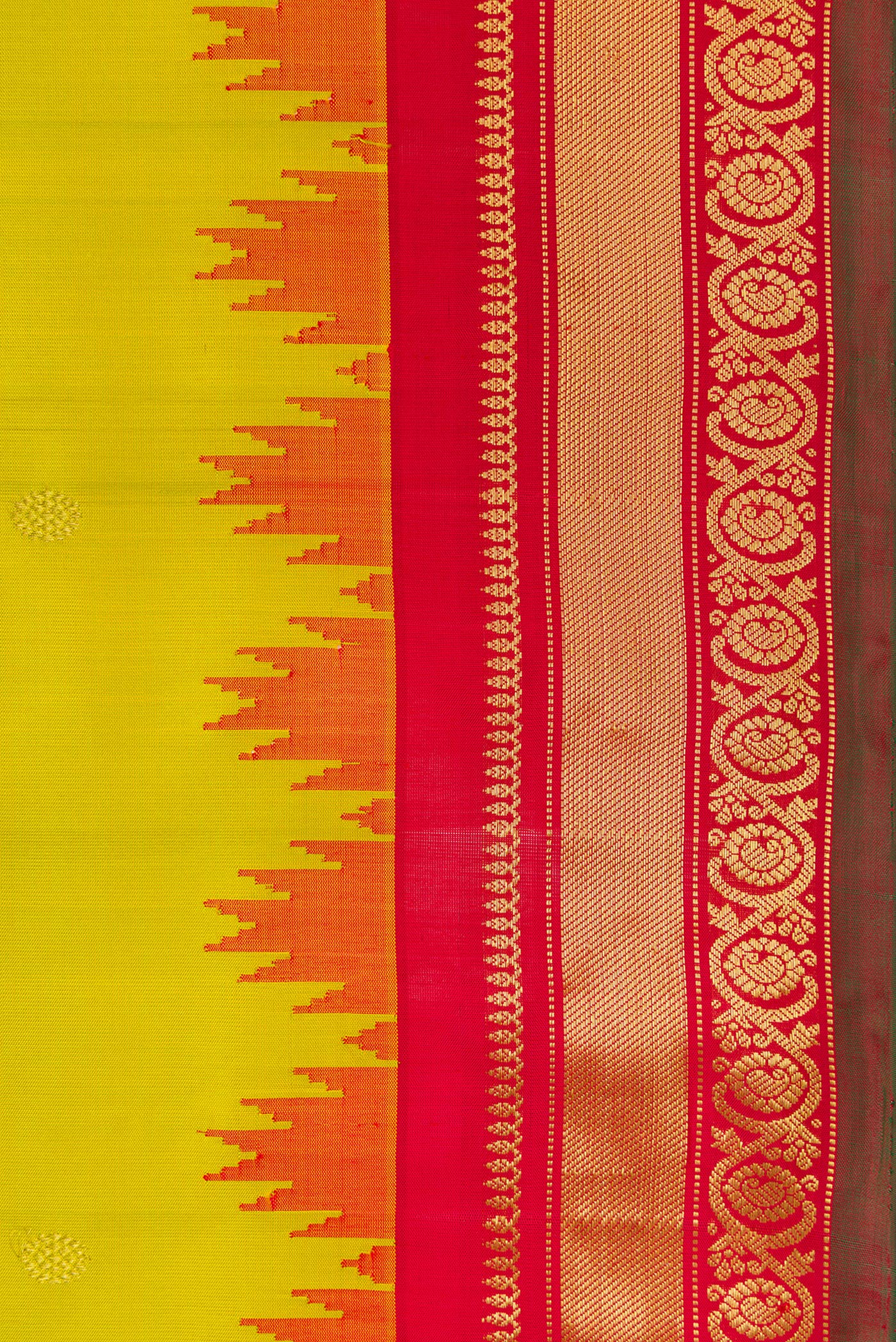 Mehandi Green Gadwal Silk Saree - Image 3