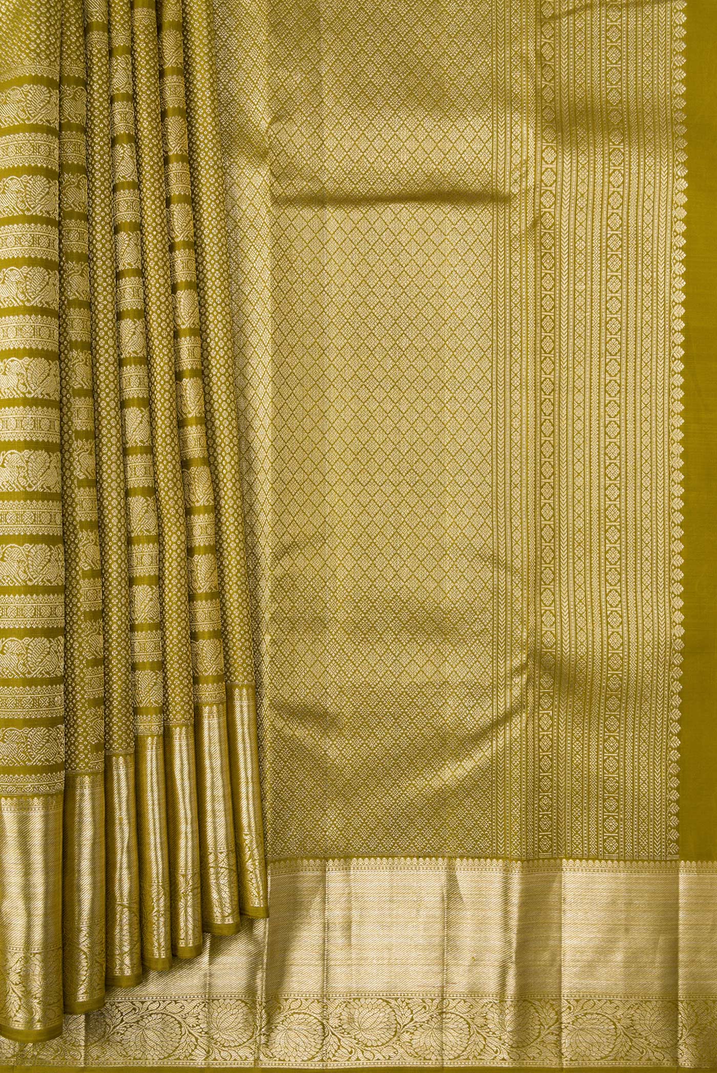 Mehandi Green Kanchipuram Silk Saree - Image 4