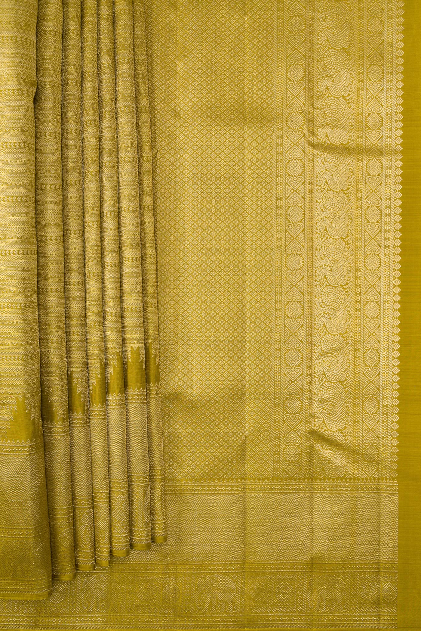 Mehandi Green Kanchipuram Silk Saree - Image 4