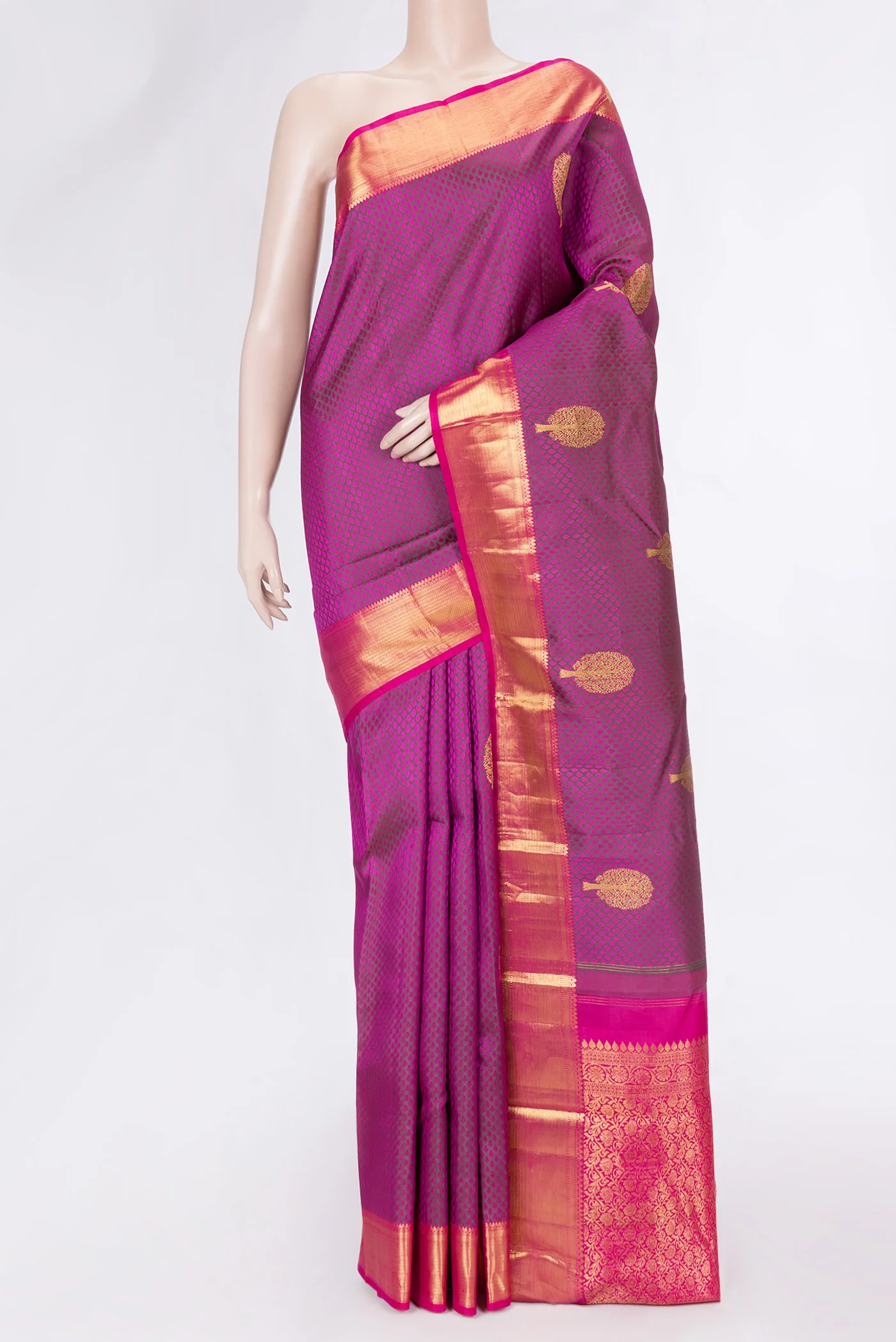 Magenta with Green Color Kanchipuram Silk Saree