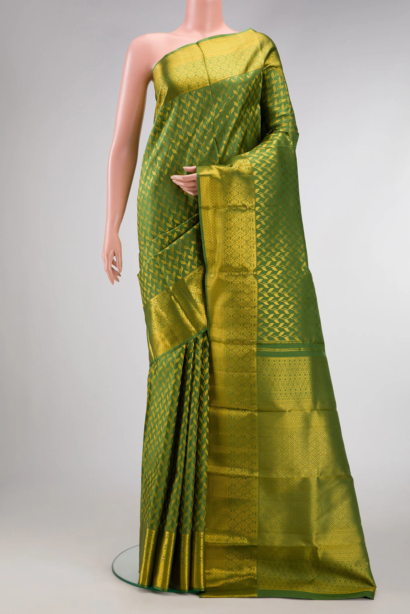 Mehandi Green Kanchipuram Silk Saree
