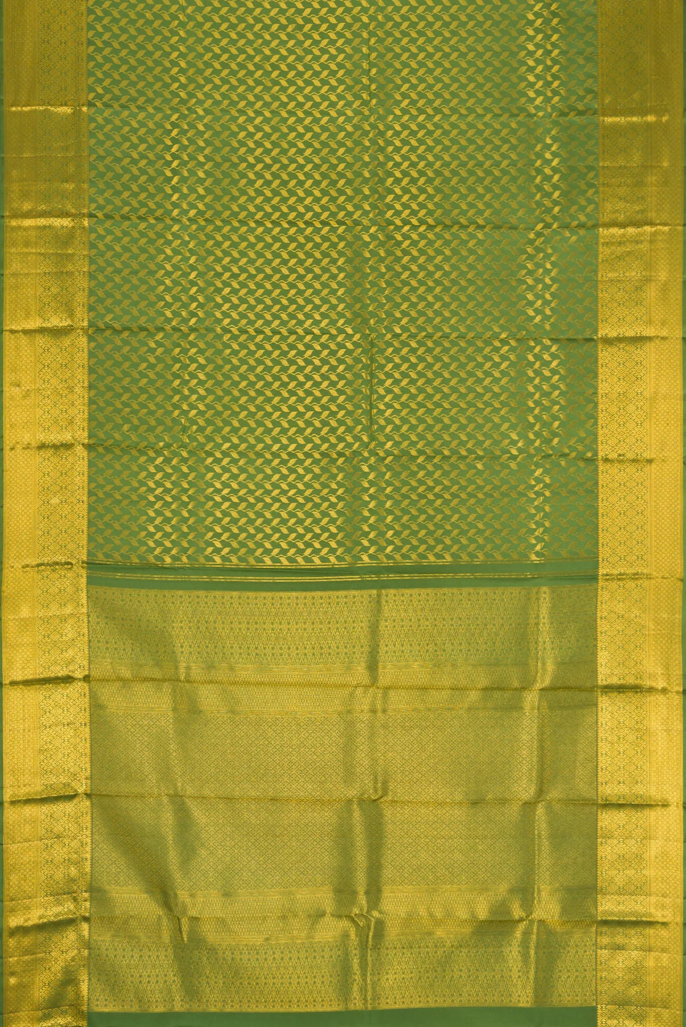 Mehandi Green Kanchipuram Silk Saree - Image 6