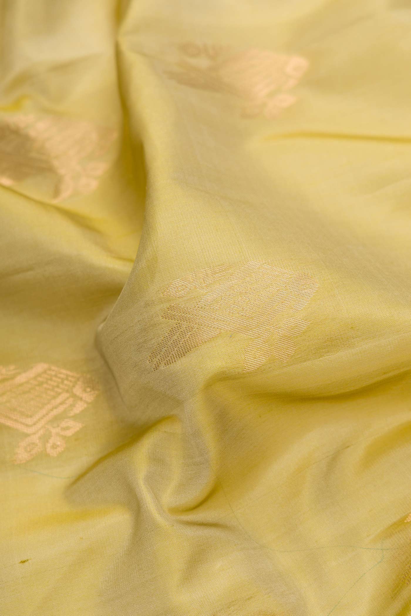 Mehandi Green Soft Silk Saree - Image 2