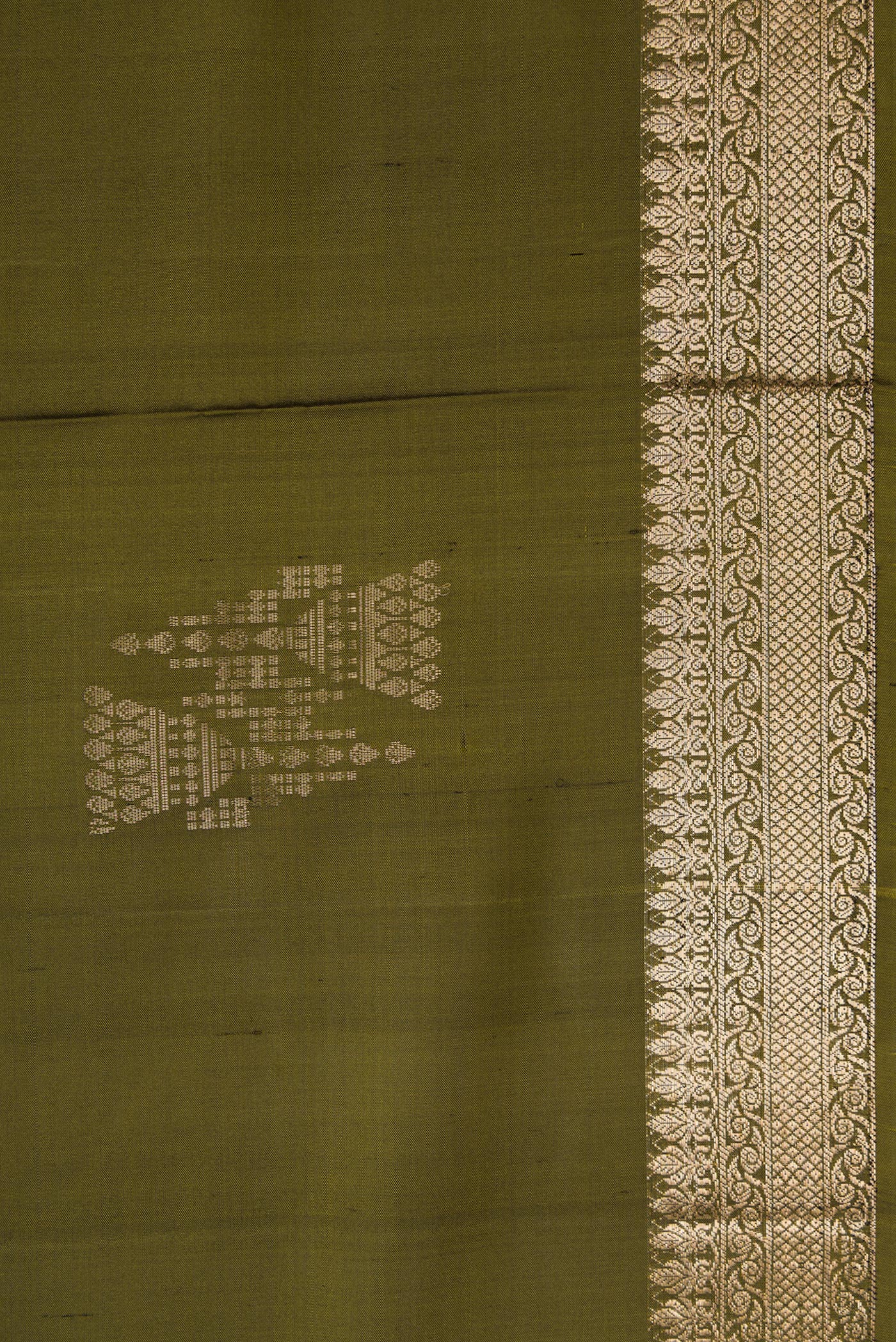 Mehandi Green Soft Silk Saree - Image 3