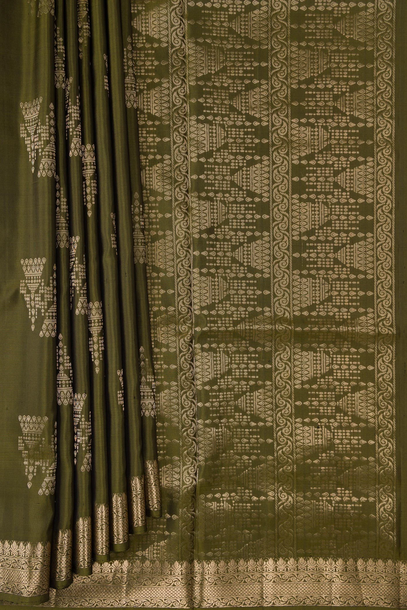 Mehandi Green Soft Silk Saree - Image 4