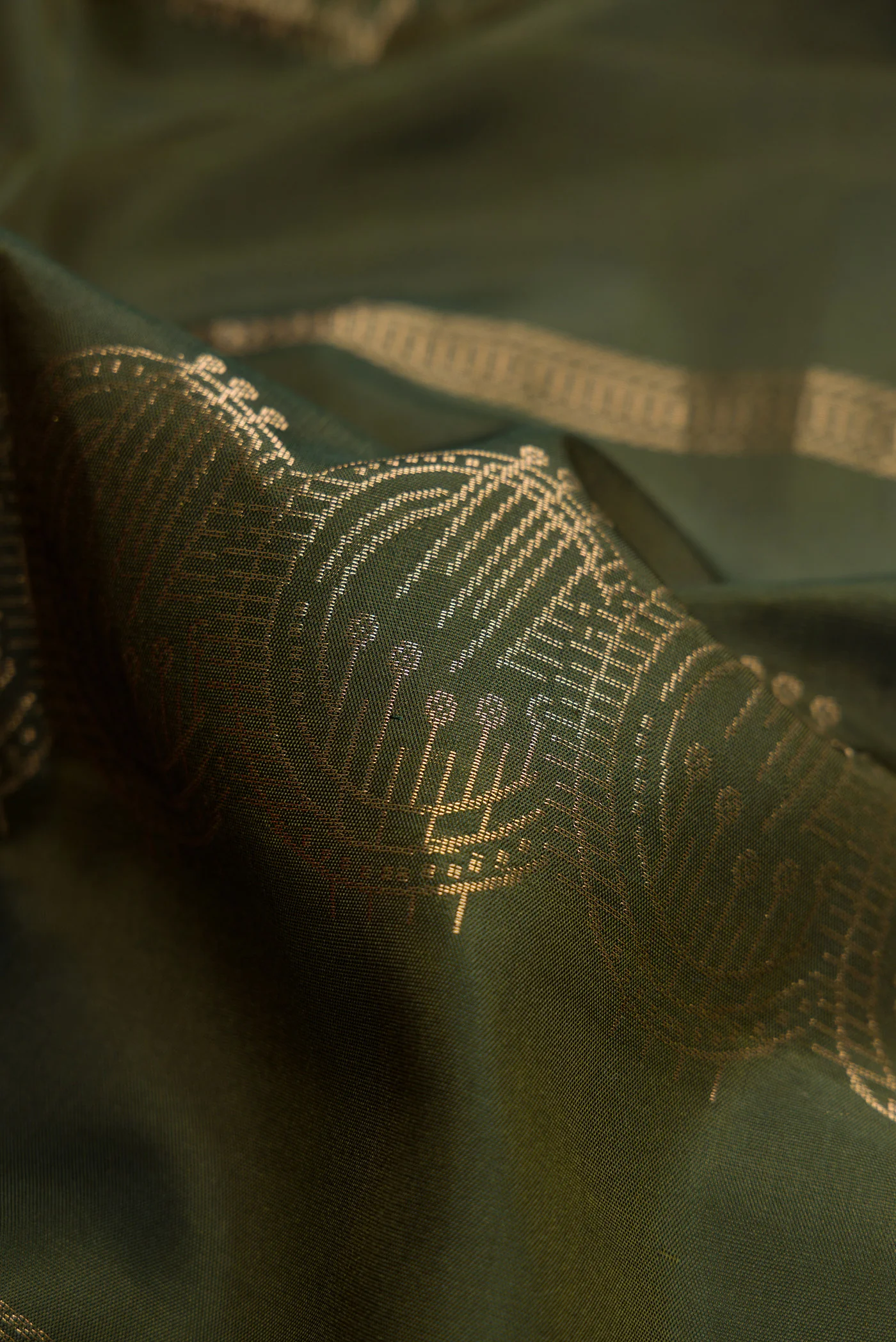 Green Soft Silk Saree - Image 2