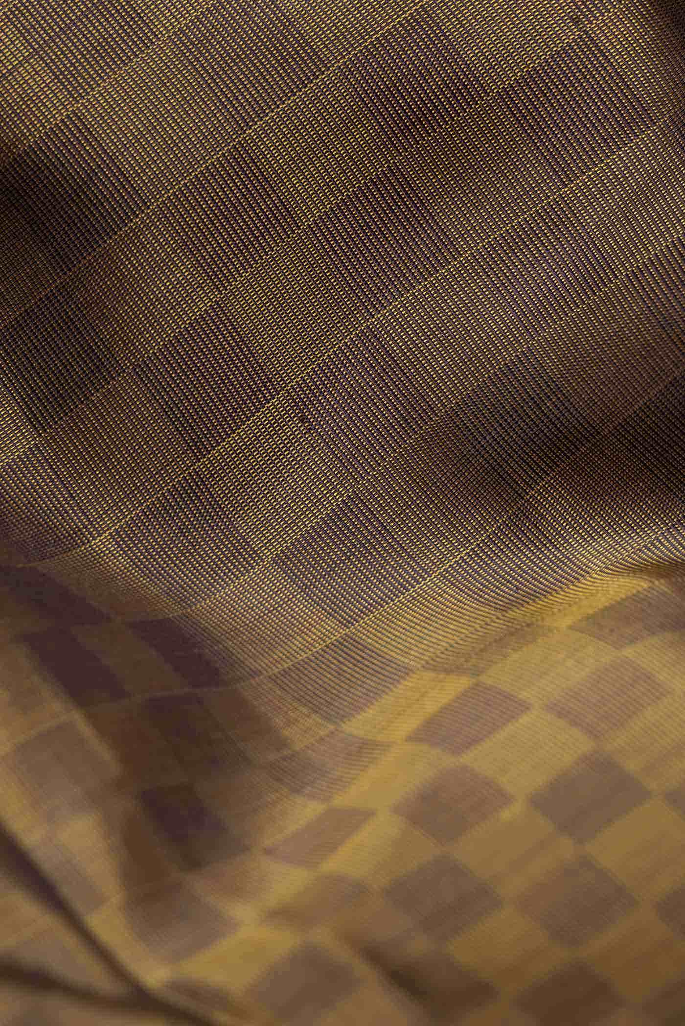 Pure Silk Pure Zari Mehandi Green Kanjivaram Saree - Image 3