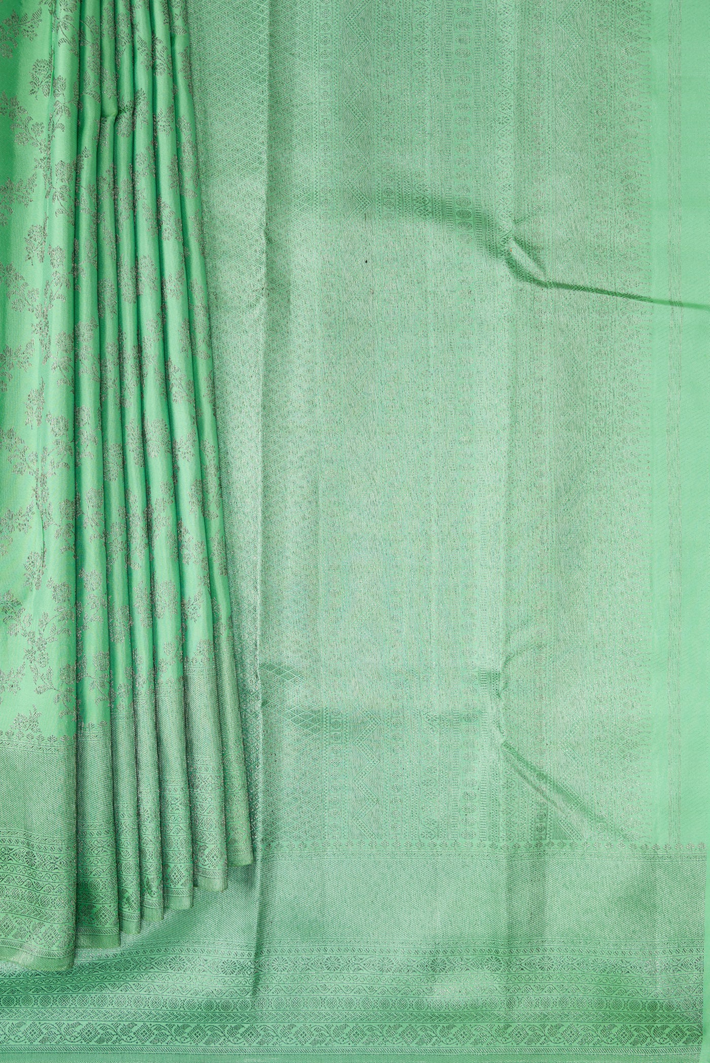 Mint Green Kanjivaram Silk Saree - Image 4