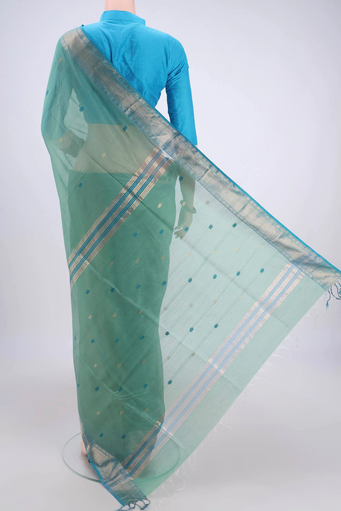 Mint Green Maheshwari Silk Cotton Saree - Image 3