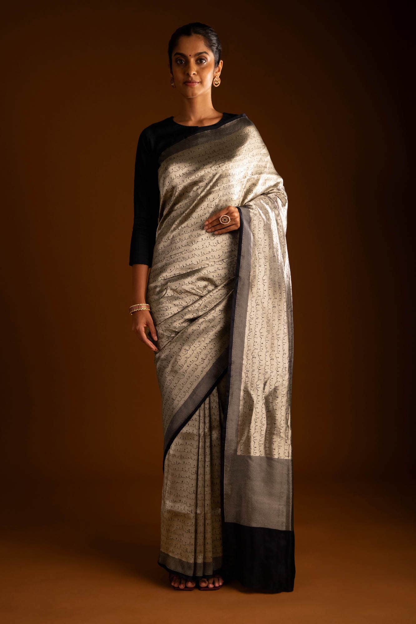 Molten-Black Banarasi Silk Saree - Image 2