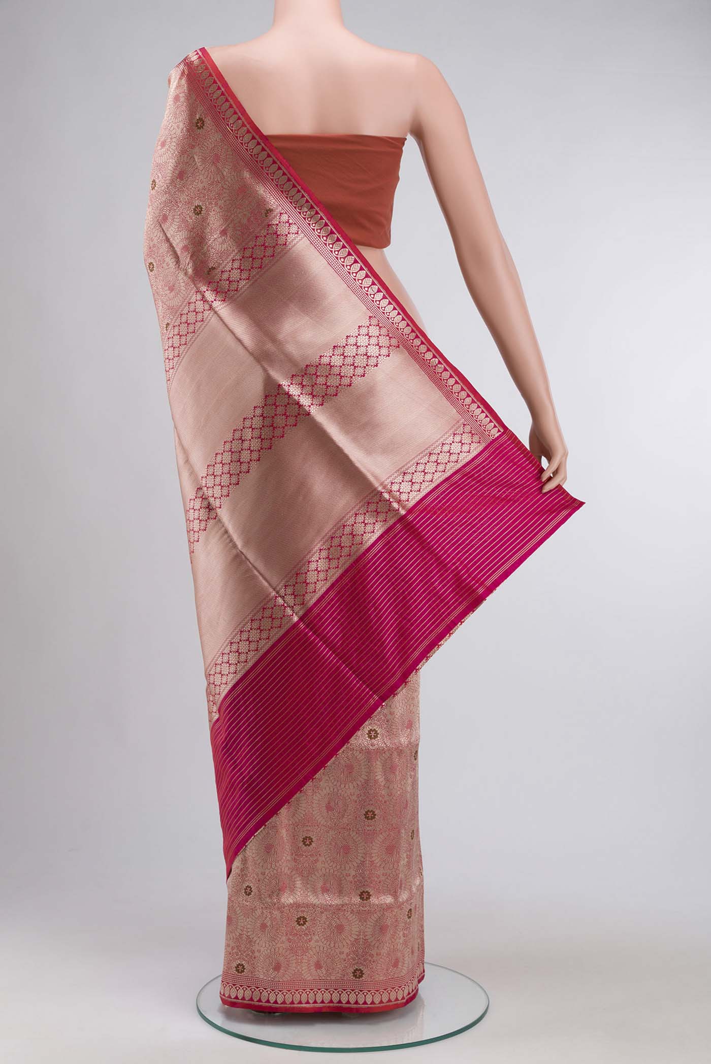 Mor-Red Banarasi Silk Saree - Image 7