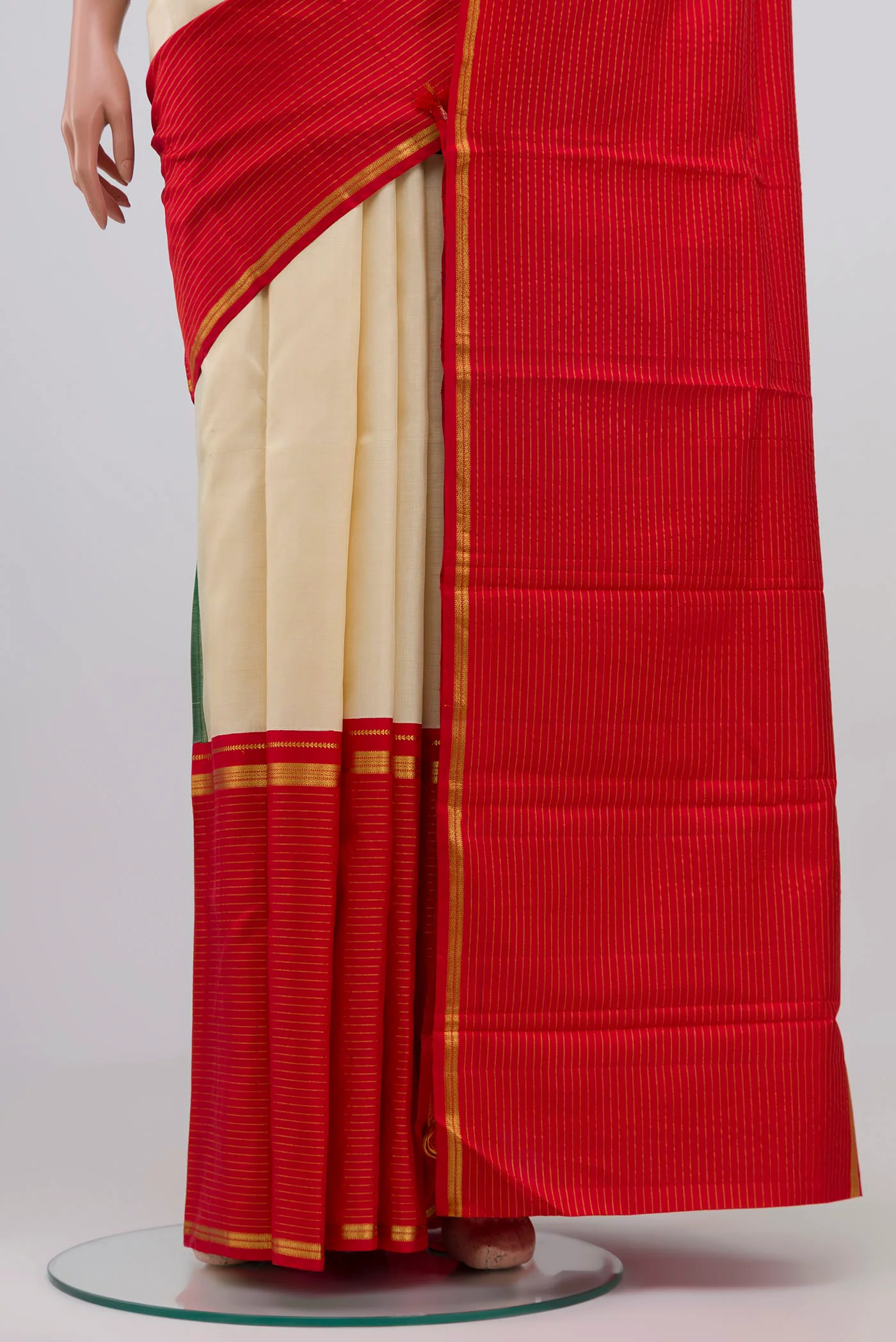 Cream Kanjivaram Silk Saree - Image 3