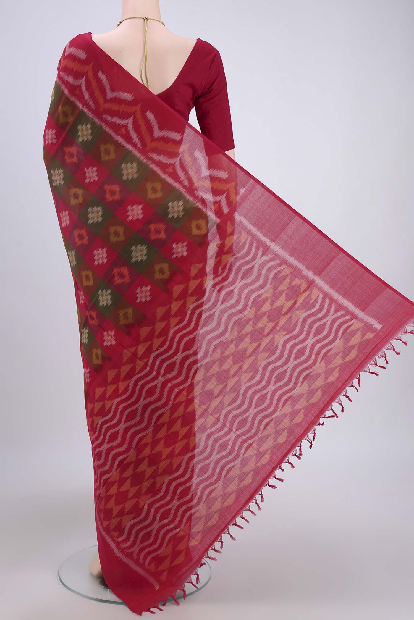 Multi Color Pochampally Cotton Saree - Image 3