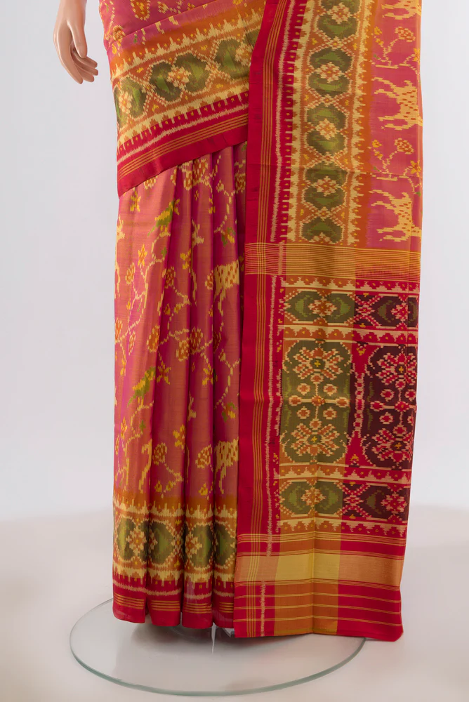 Pinkish Yellow Dual Tone Rajkot Patola Silk Saree - Image 3