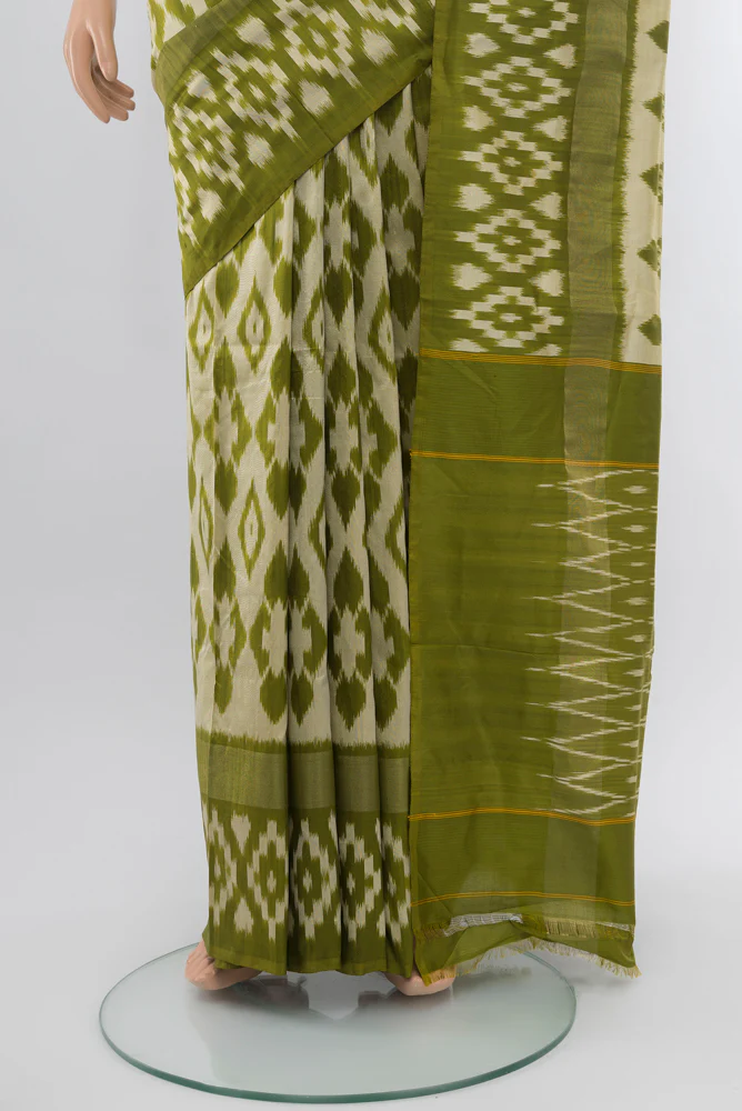Cream Pochampally Silk Saree - Image 3