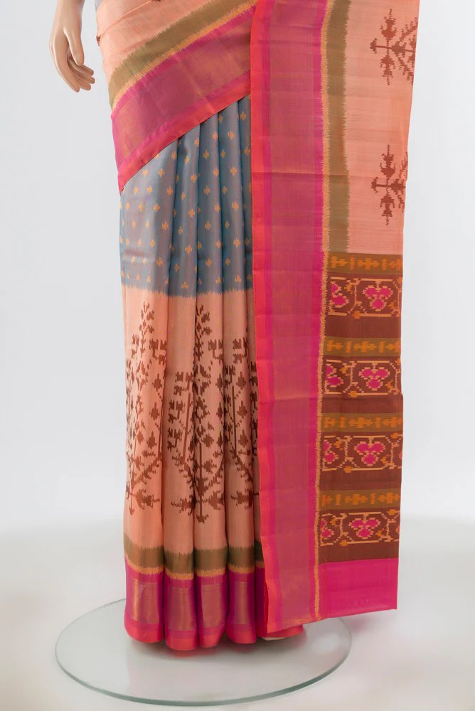Light Blue with Pink Color Rajkot Patola Silk Saree - Image 3