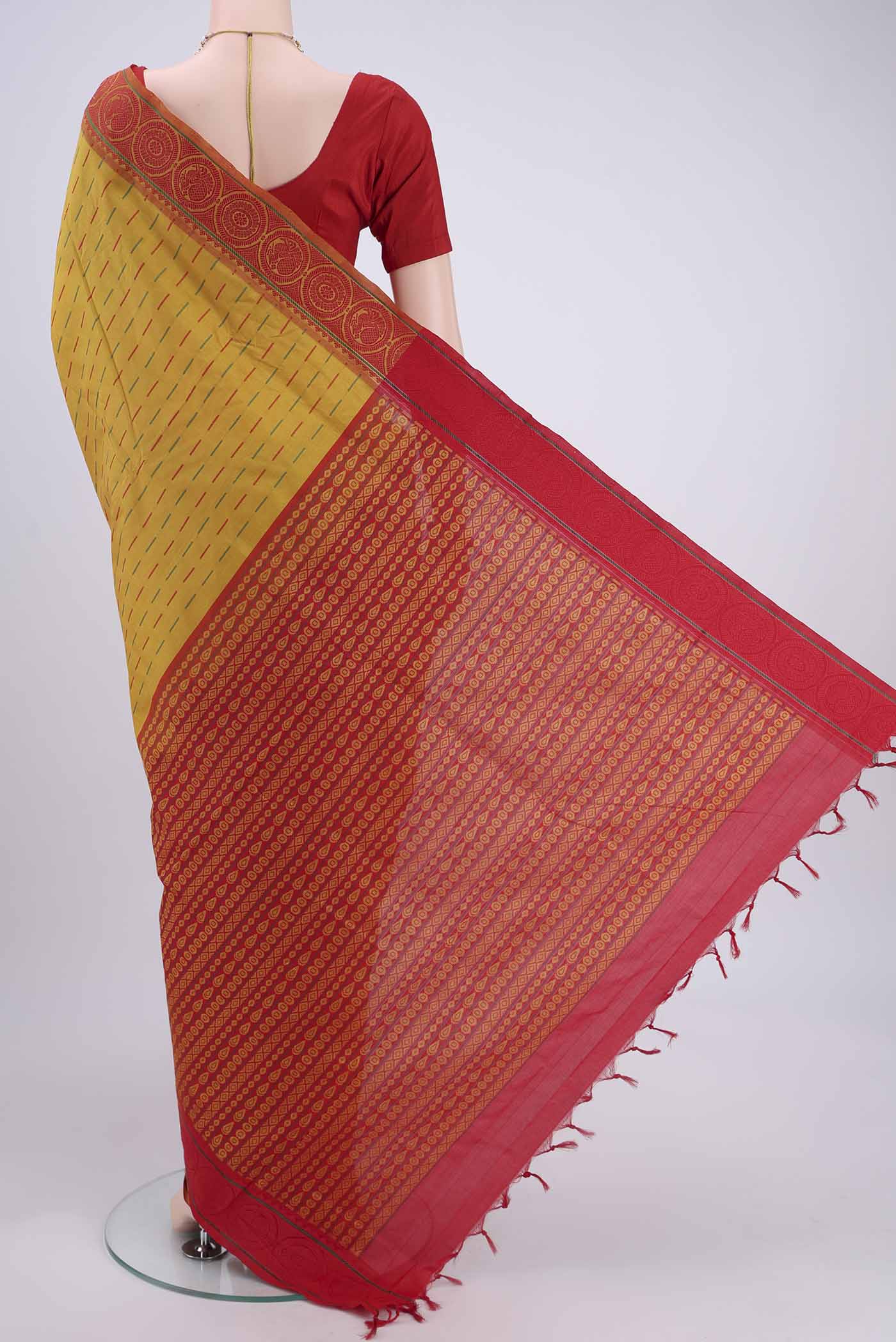 Mustard Blended Poly Cotton Saree - Image 3