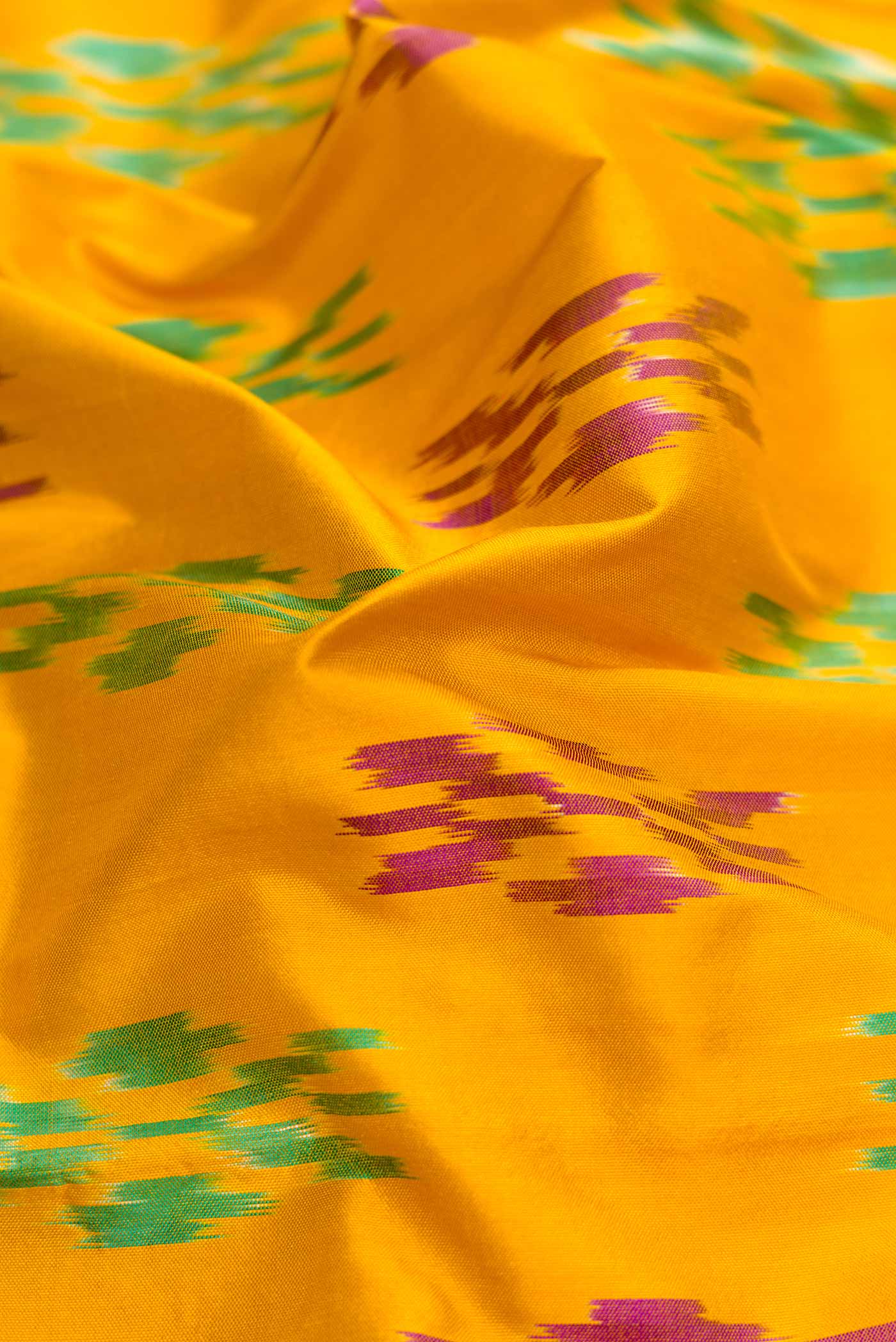Yellow Pochampally Silk Saree - Image 2