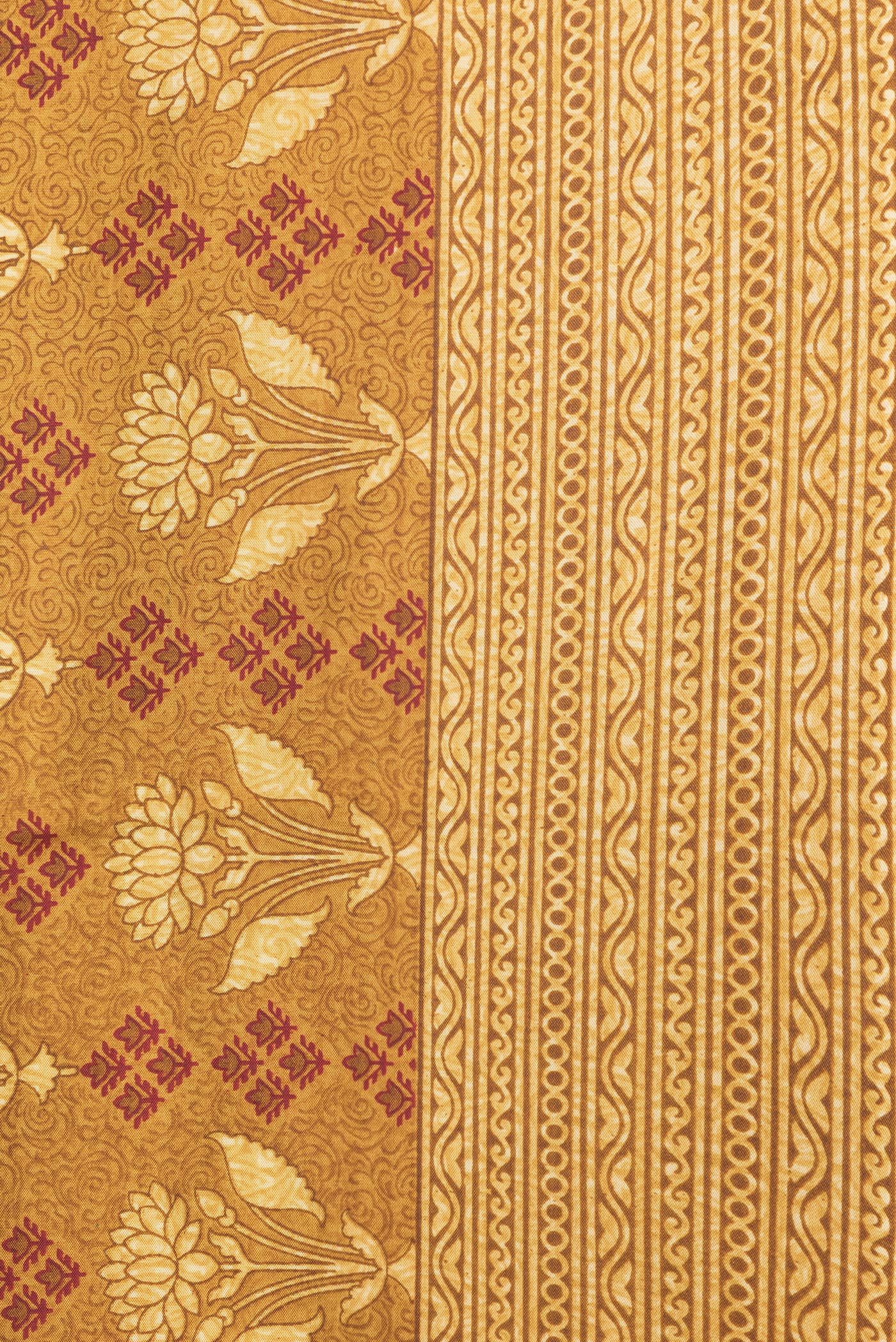 Mustard Dual Tone Printed Silk Saree - Image 3
