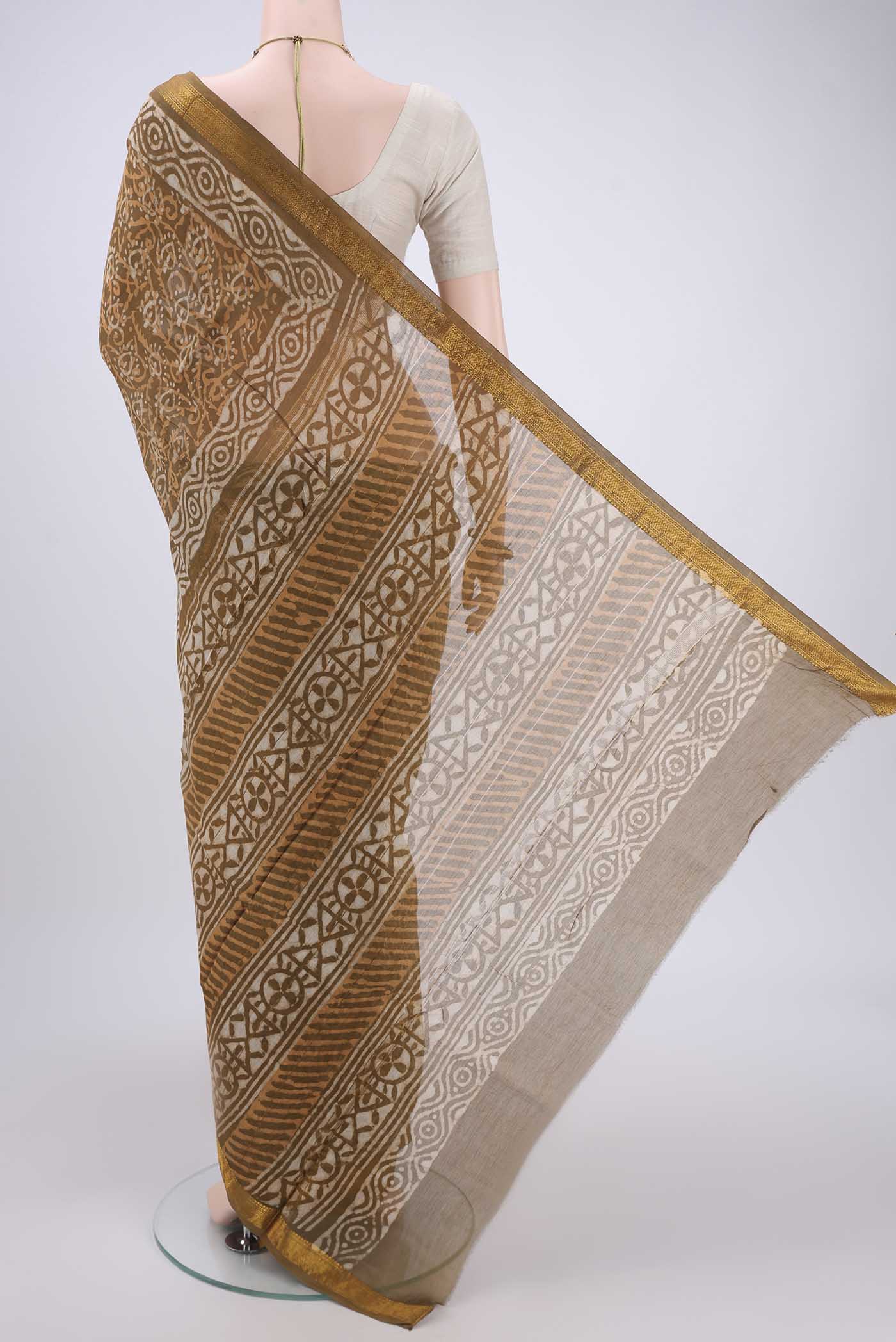 Brown Maheshwari Silk Cotton Saree - Image 3