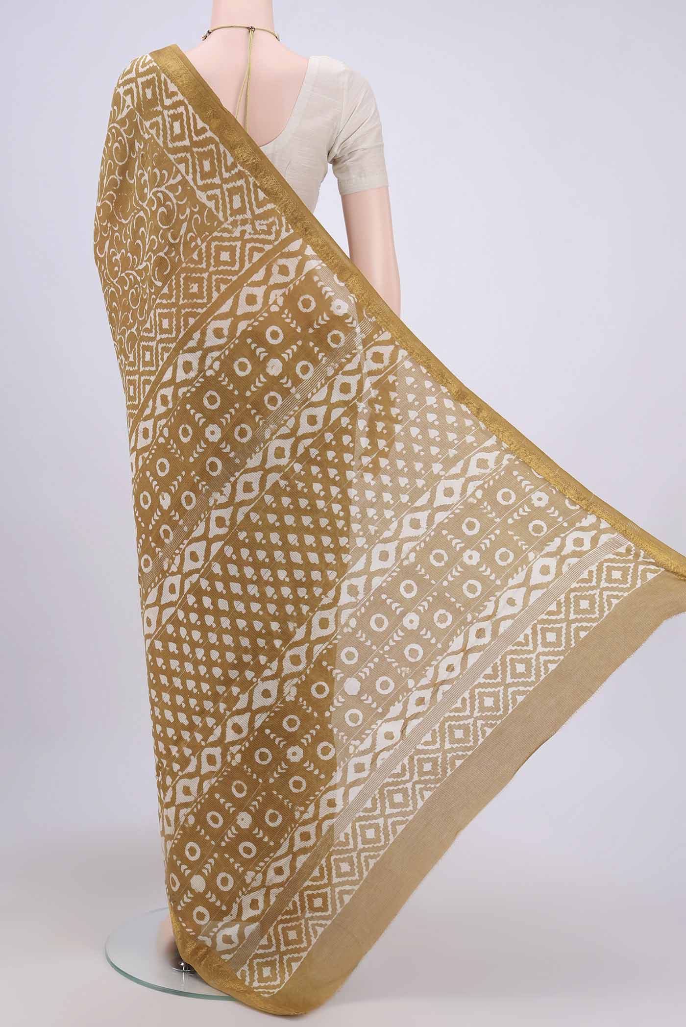 Beige Maheshwari Silk Cotton Saree - Image 3