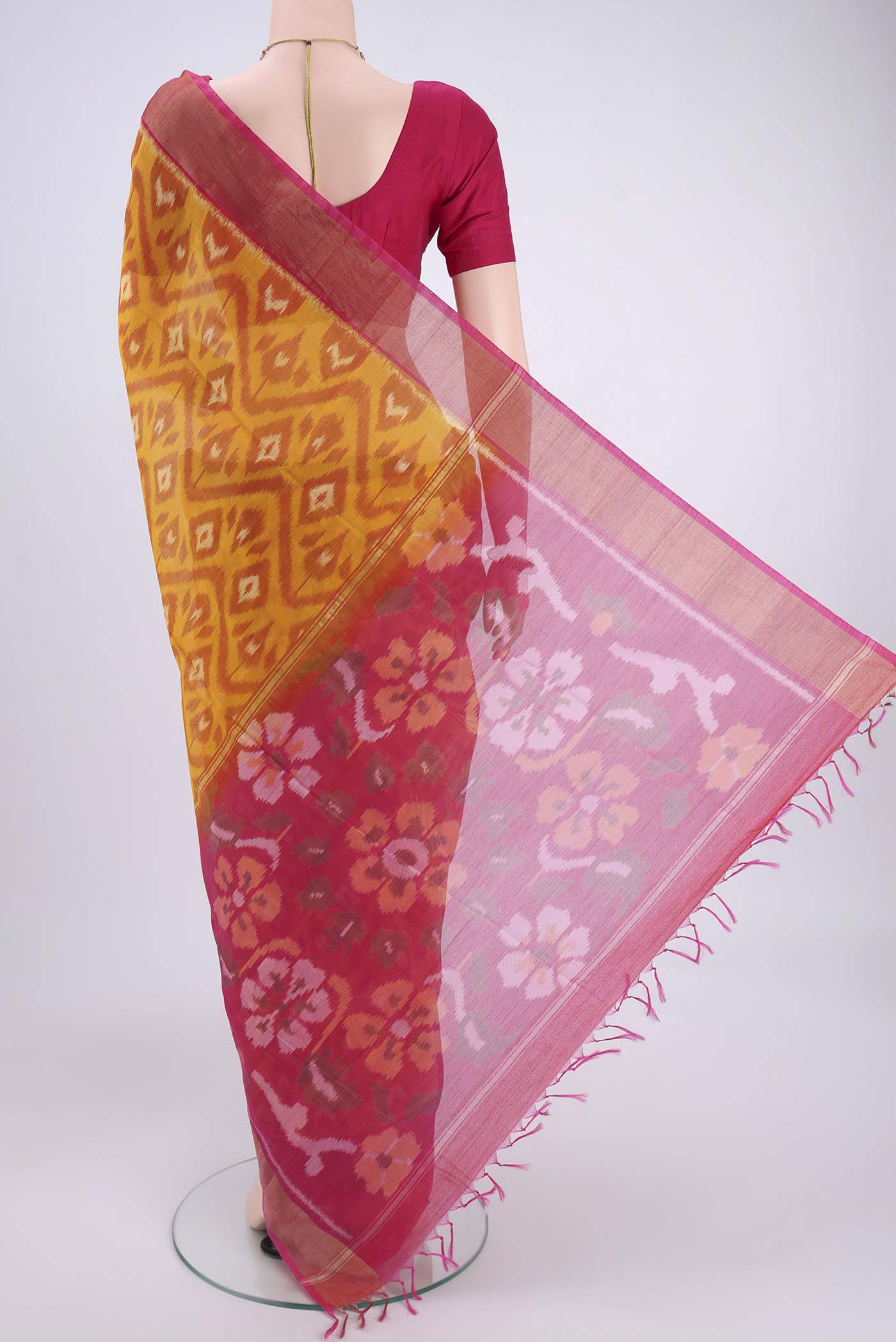 Yellow Silk Cotton Saree - Image 3