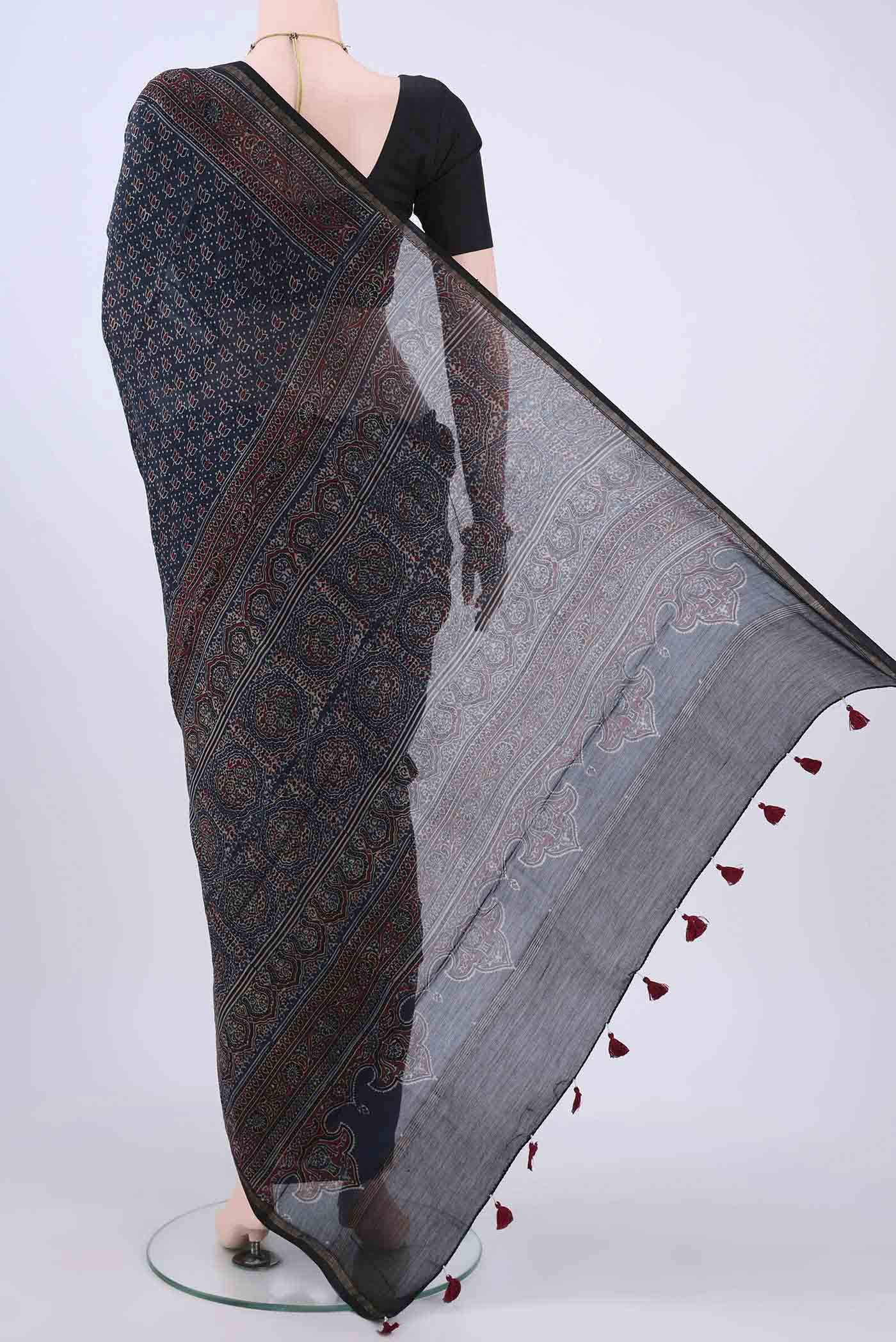 Navy Blue Cotton Saree - Image 3