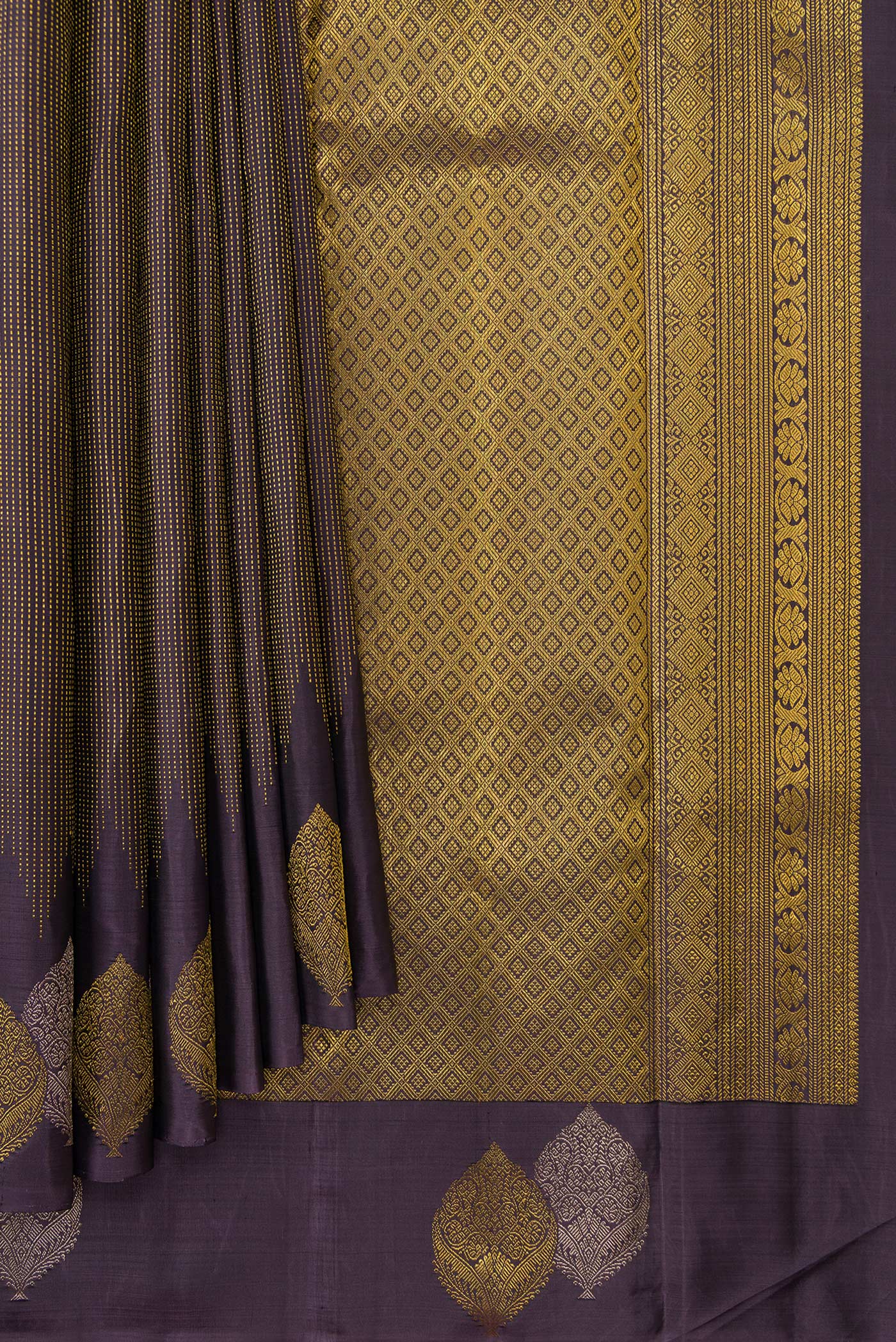 Navy Blue Kanjivaram Silk Saree - Image 4