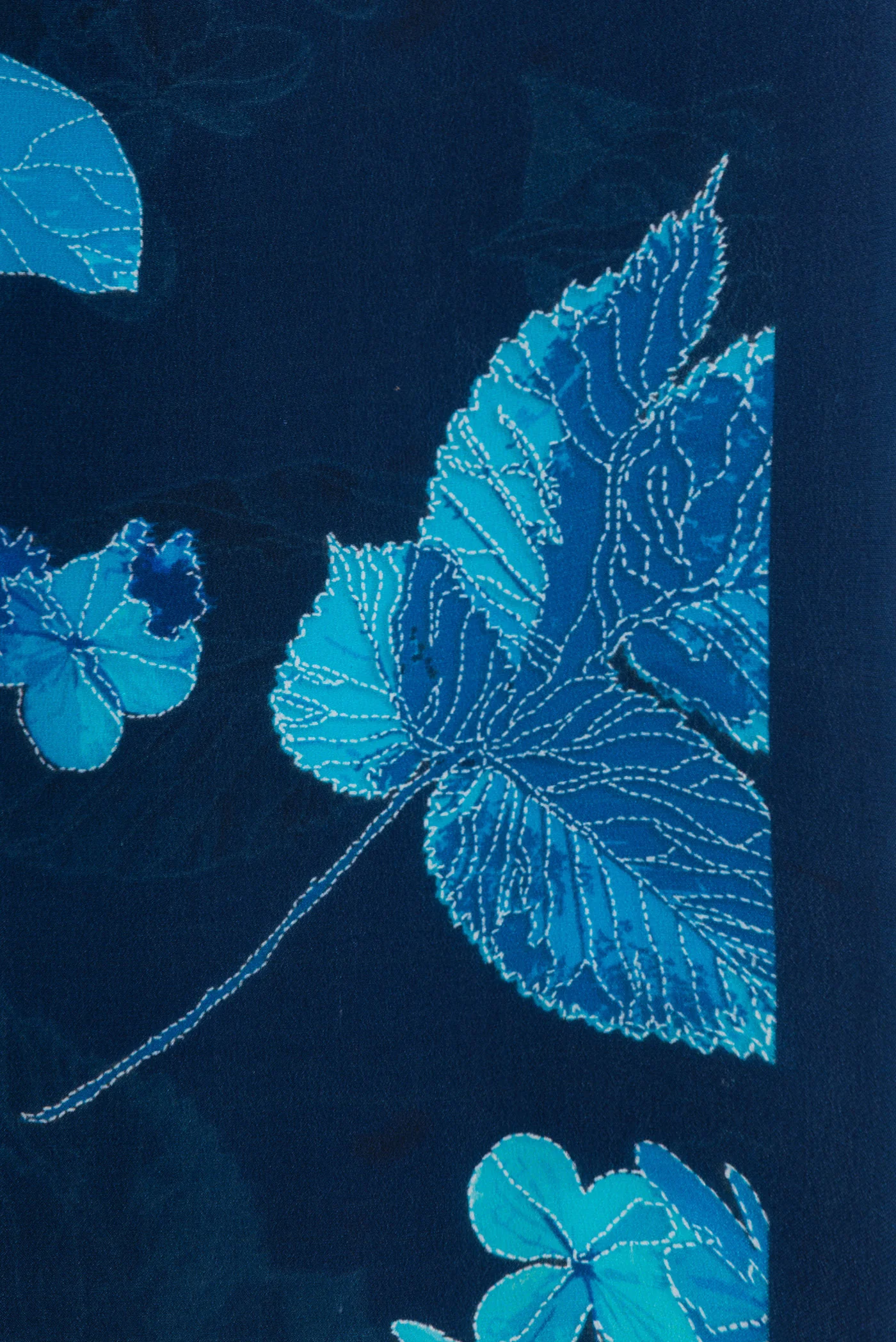 Navy Blue Mysore Crepe Saree - Image 3