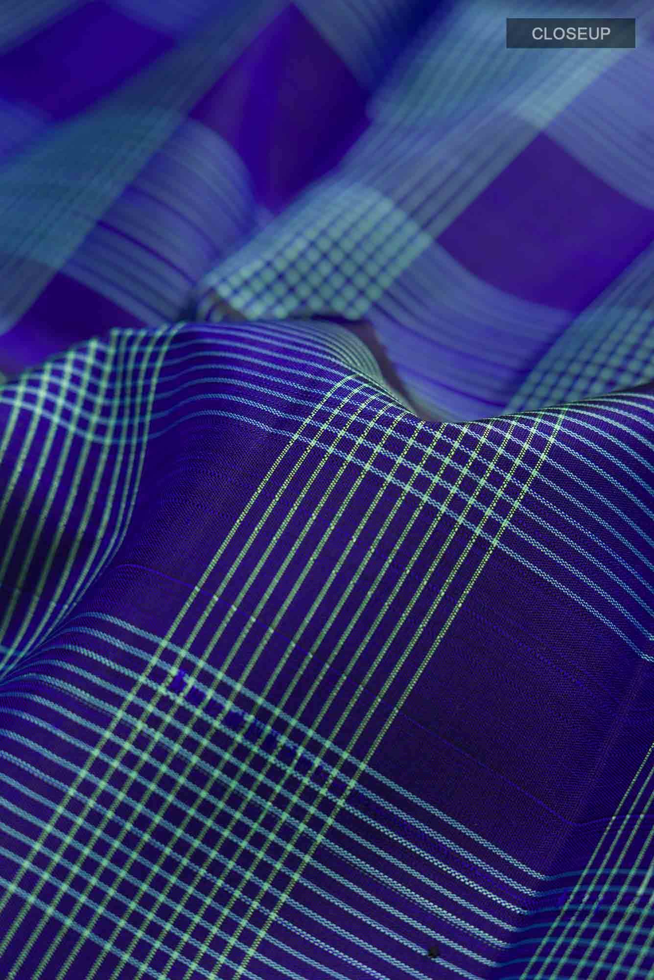 Pure Silk Pure Zari Navy Blue Kanchipuram Saree - Image 3