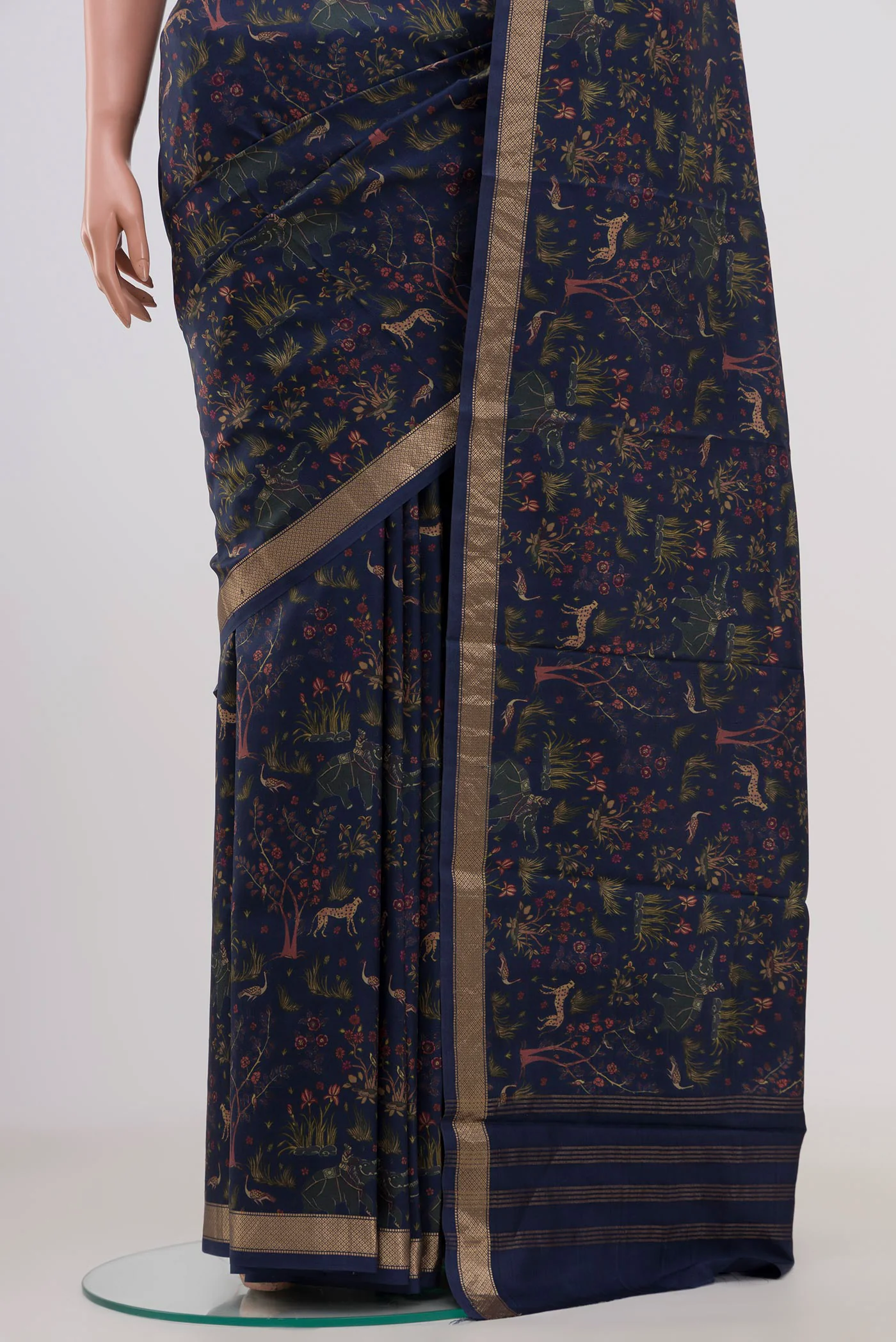 Navy Blue Printed Silk Saree - Image 3