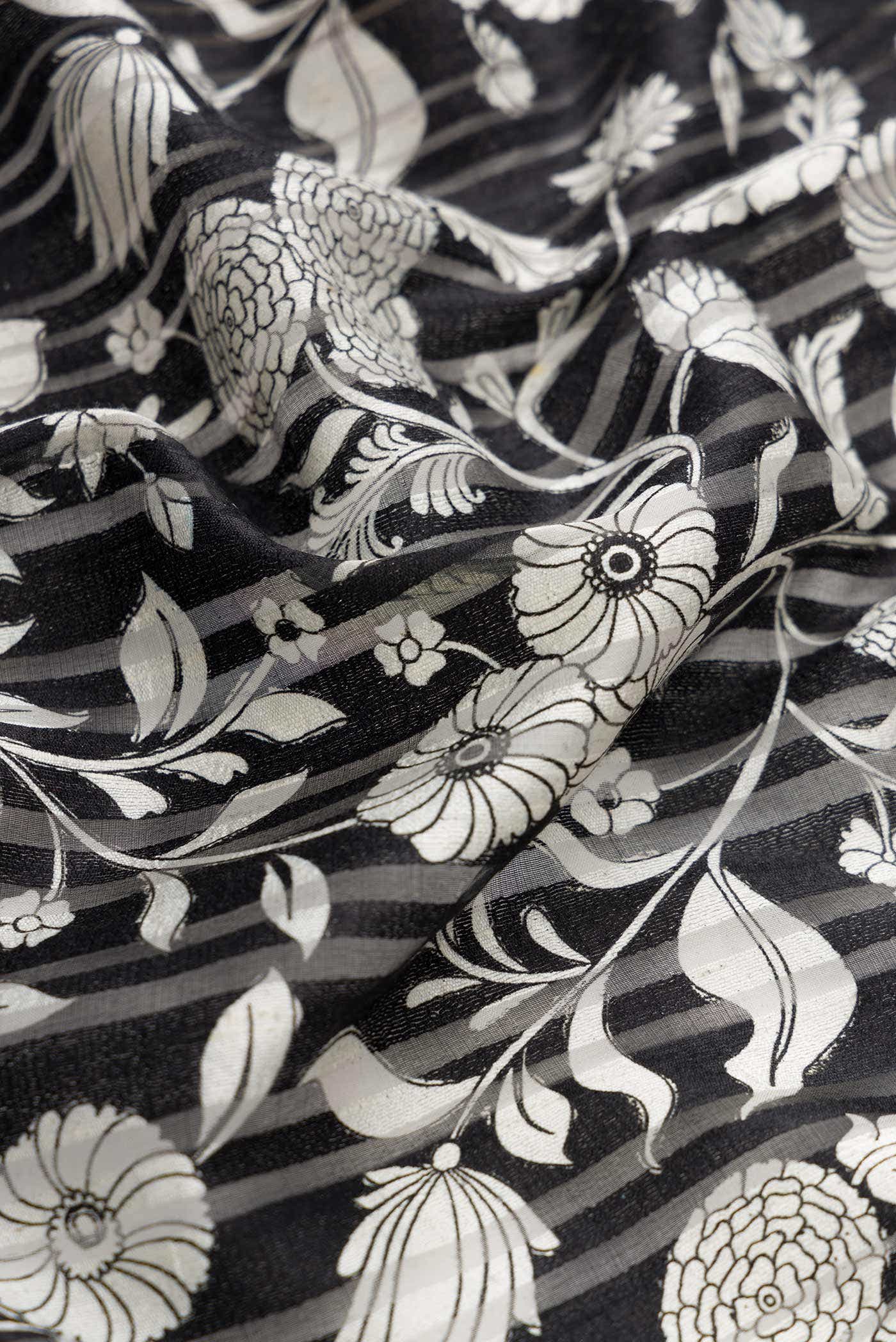 Navy Blue Tussar Silk Saree - Image 2