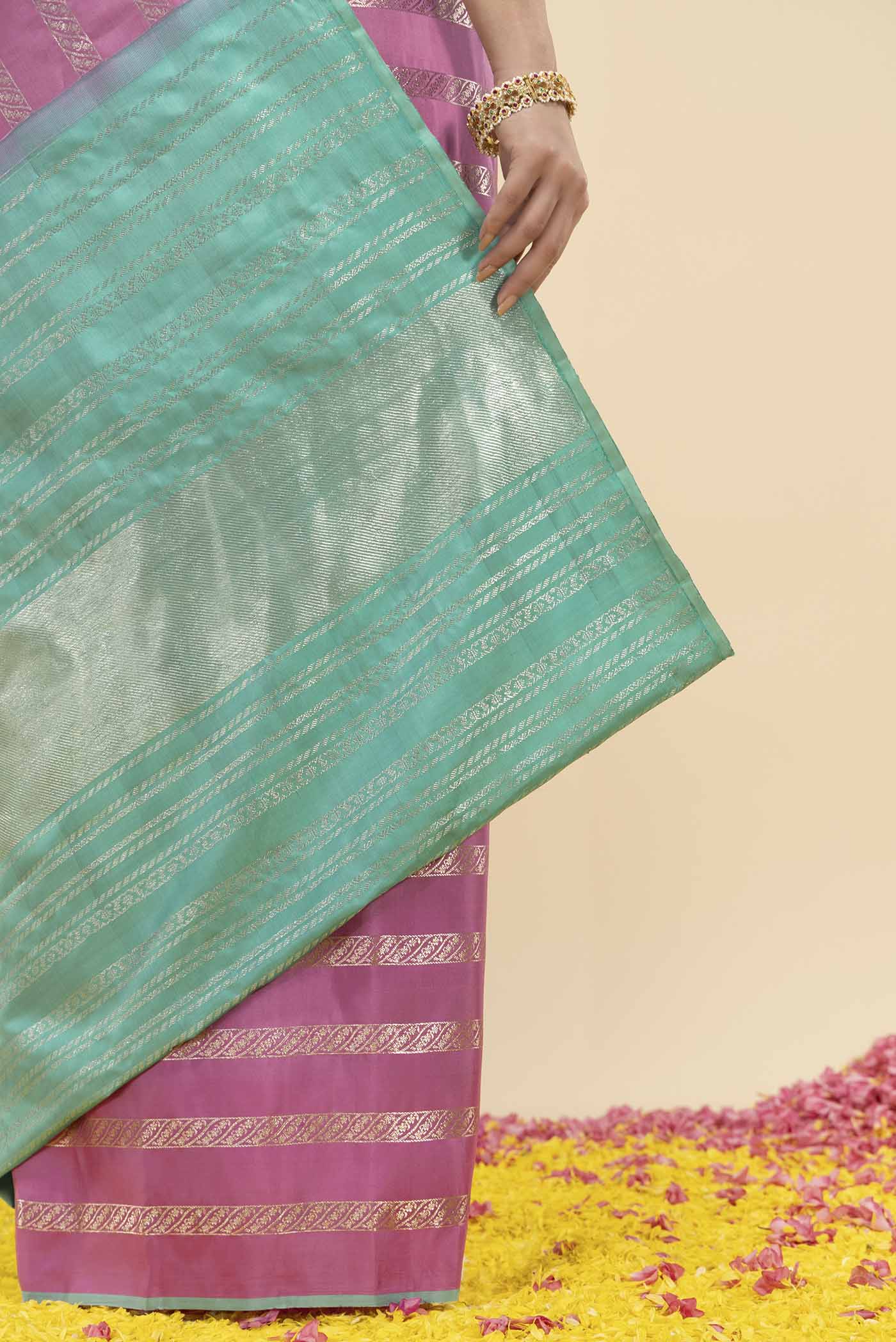 Nayantara-Pink Kanchipuram Silk Saree - Image 6