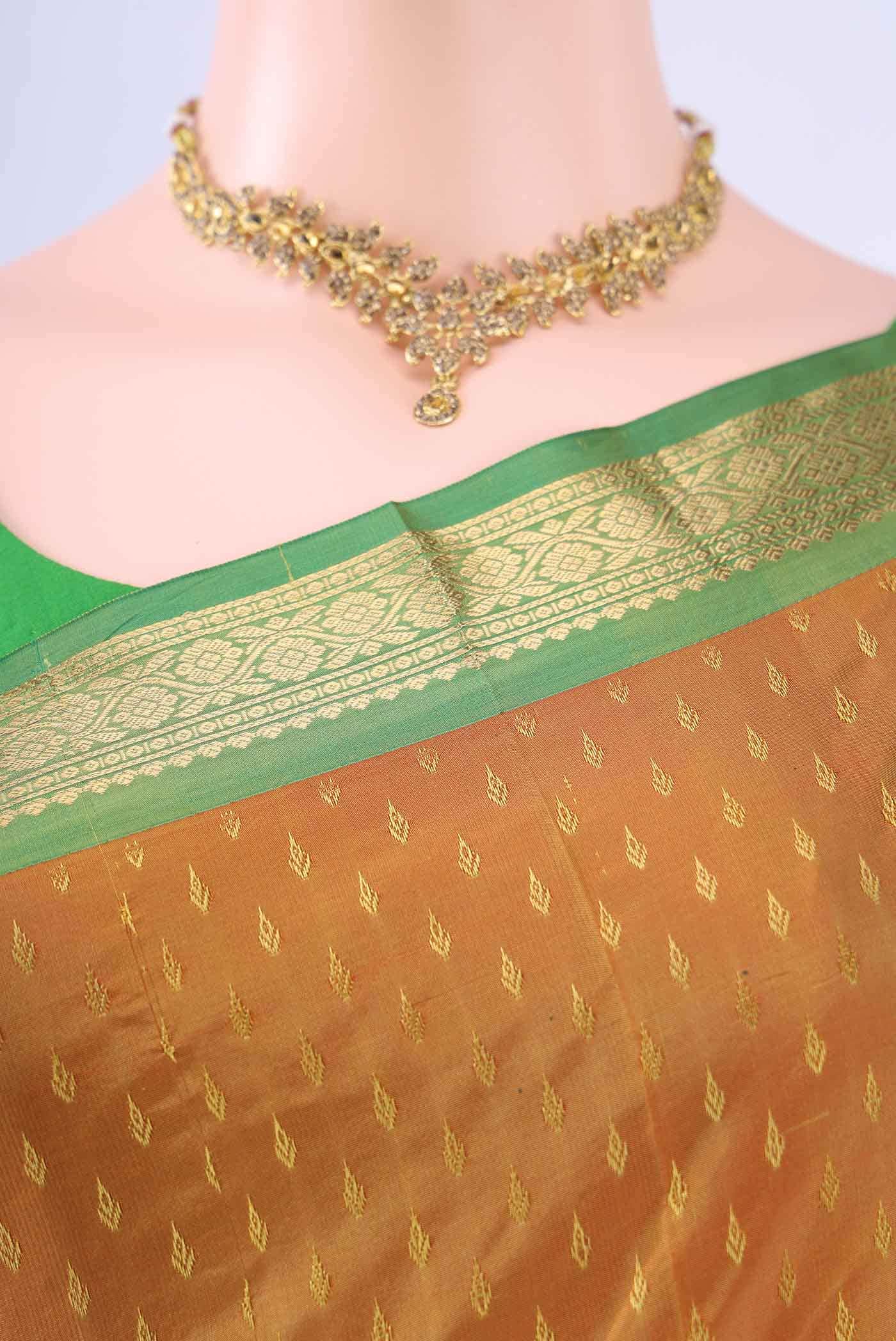 no Dual Tone Bangalore Silk Saree - Image 3