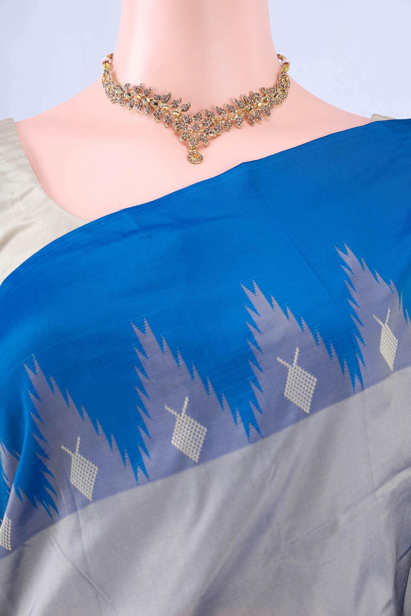 no Dual Tone Bangalore Silk Saree - Image 3