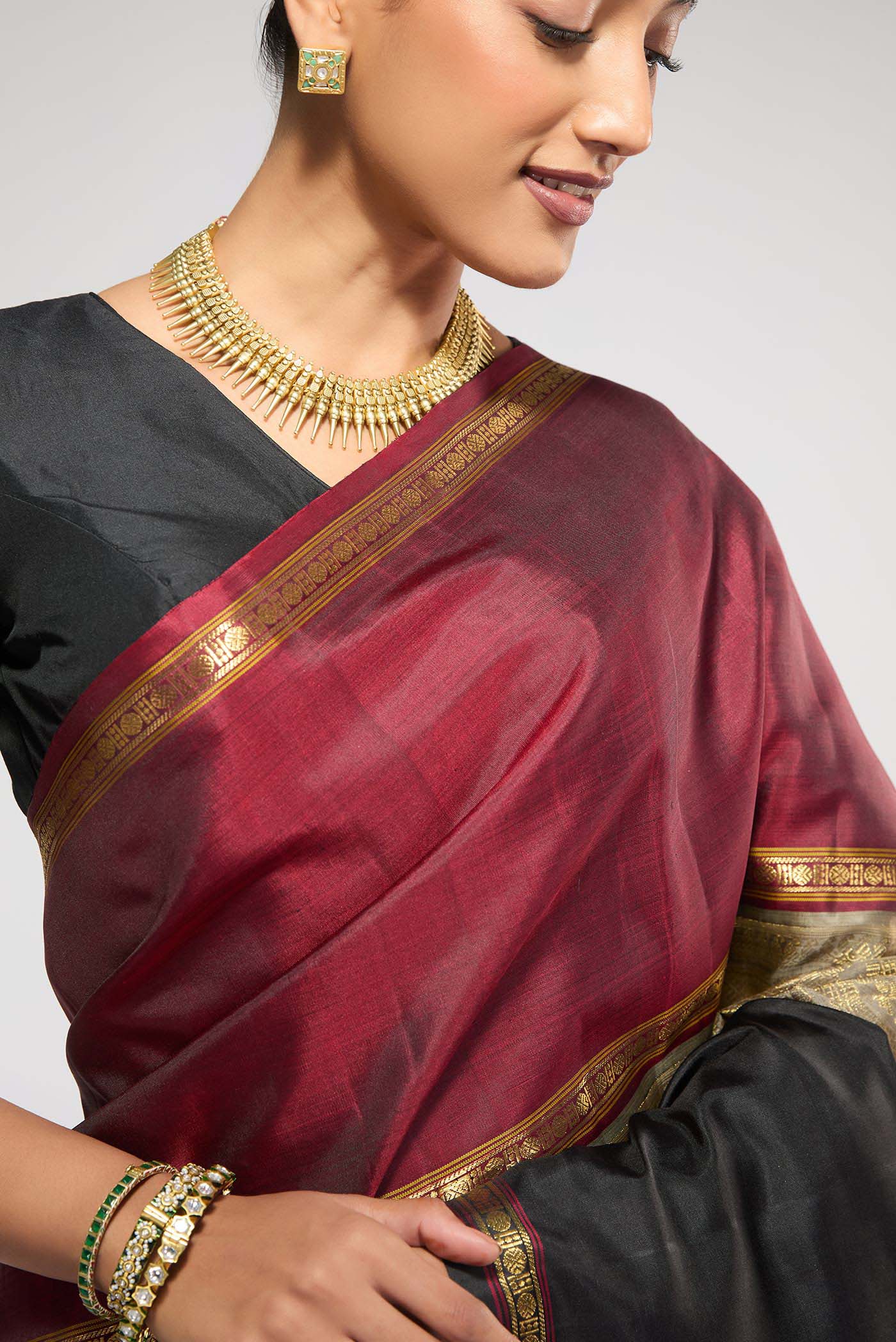 Nritya-Pure Silk Pure Zari Grey Kanchipuram Saree - Image 3