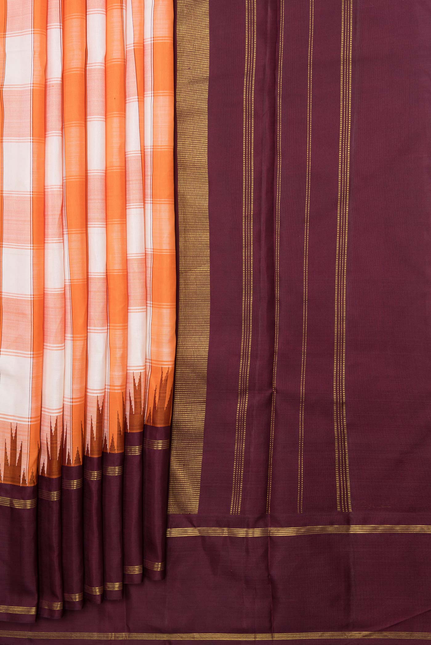 Off white and Orange Color Kanjivaram Saree - Image 4
