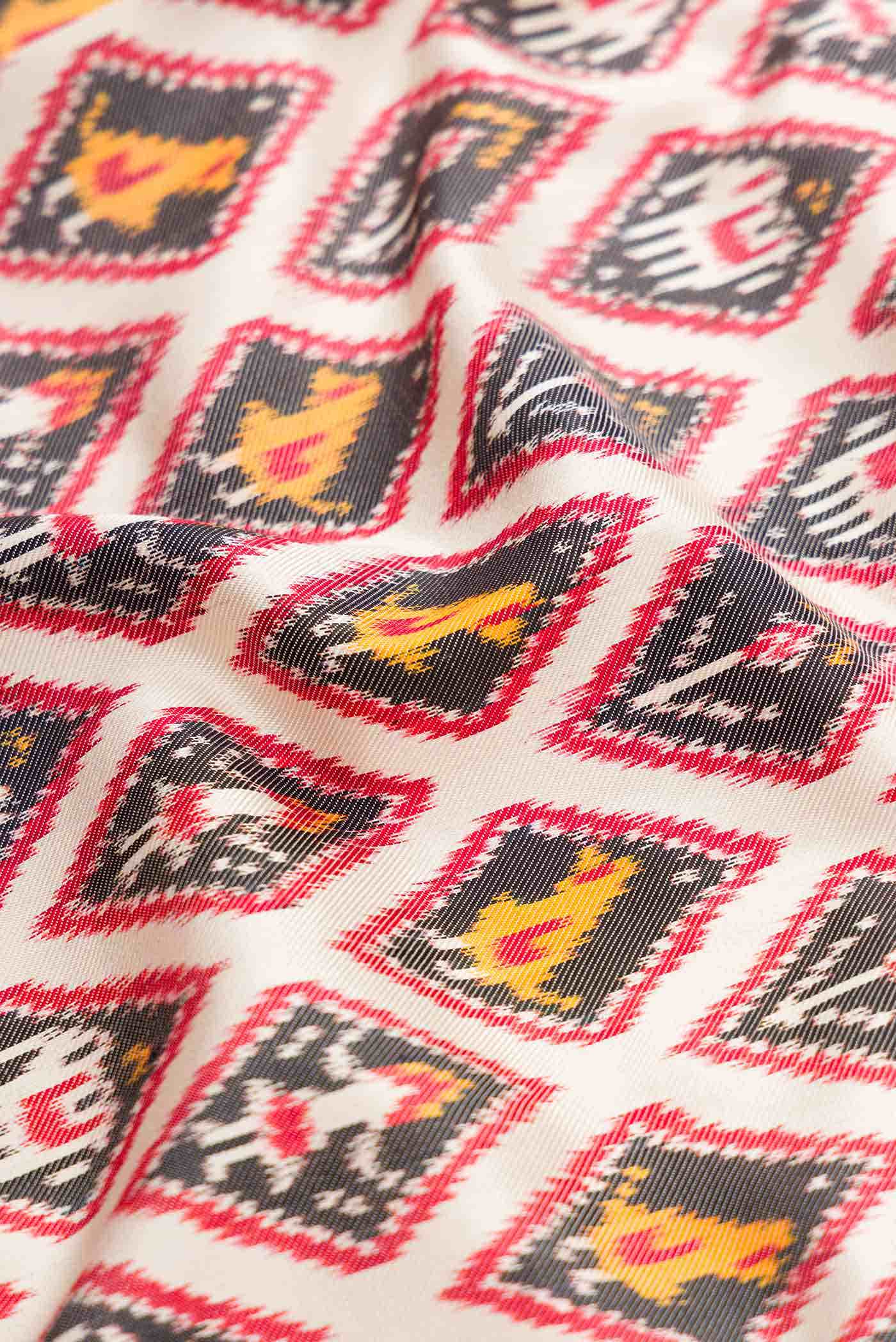 Off White Double Ikat Saree - Image 3