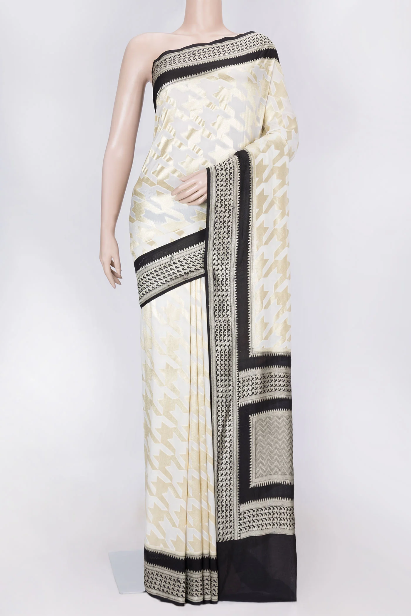 Off White Dual Tone Banarasi Silk Saree