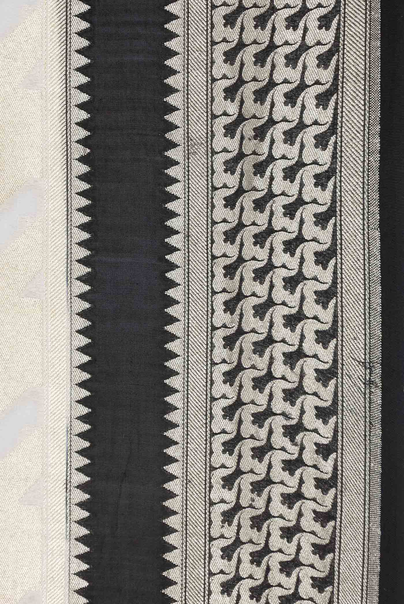 Off White Dual Tone Banarasi Silk Saree - Image 3
