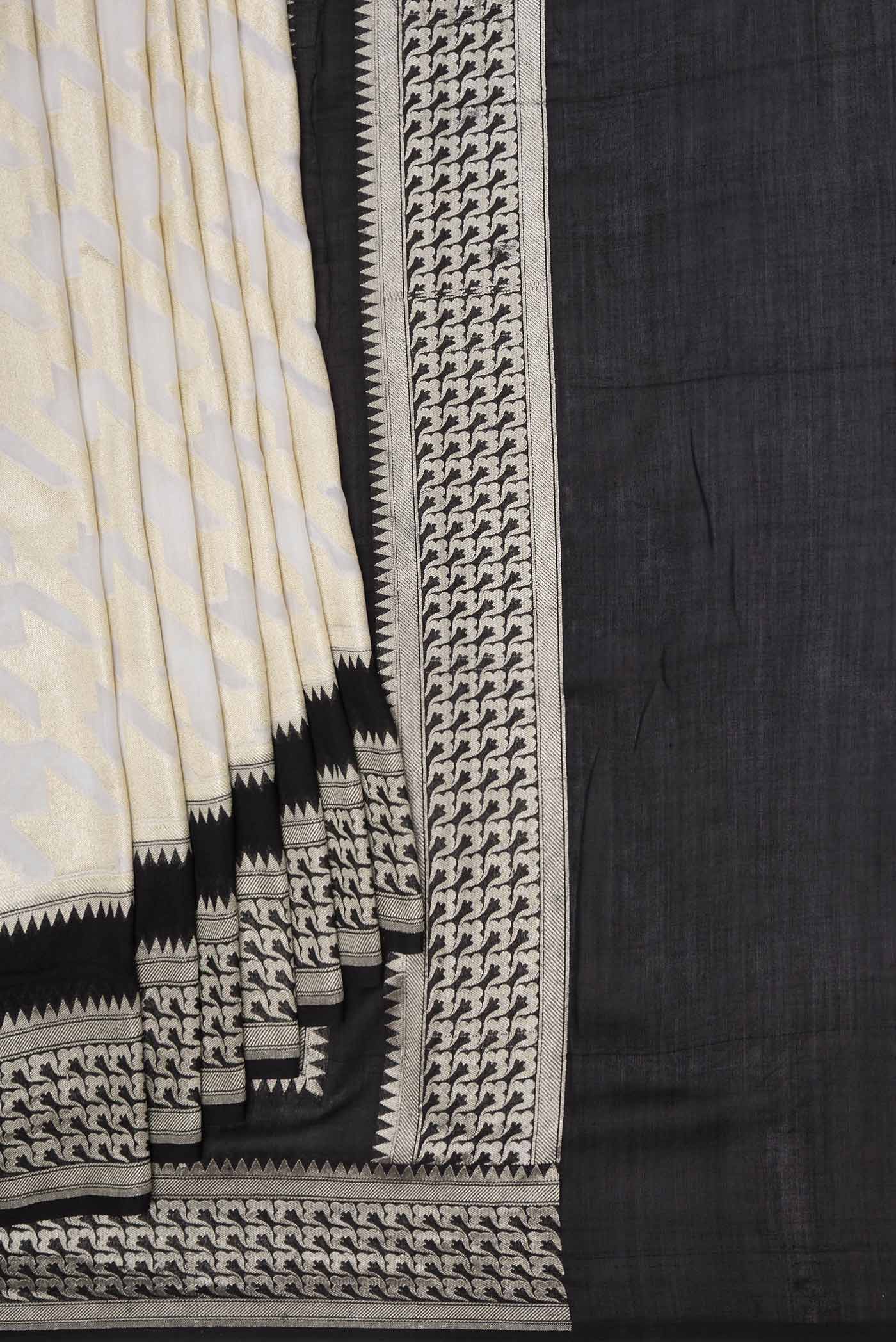 Off White Dual Tone Banarasi Silk Saree - Image 4